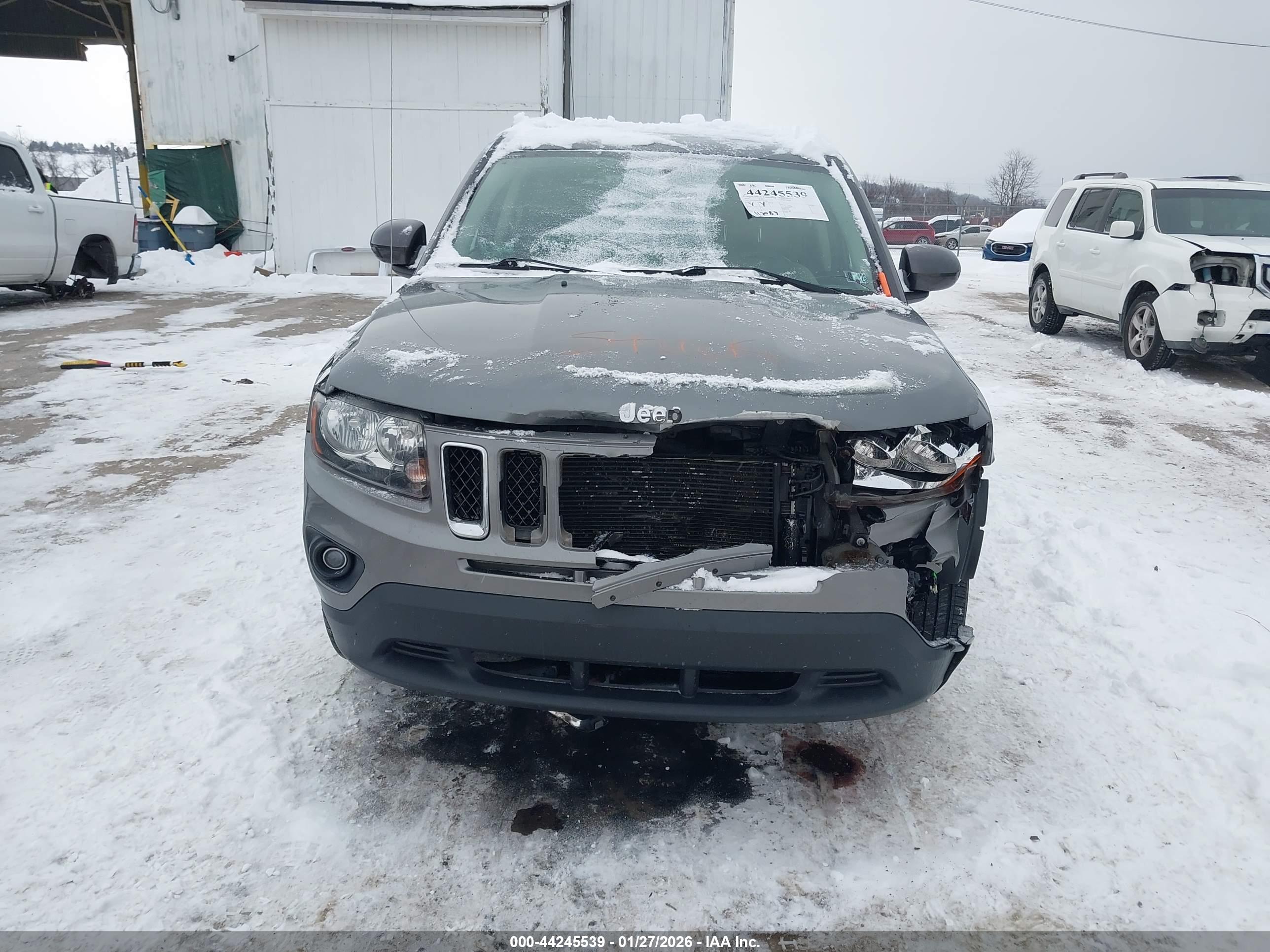 JEEP COMPASS image 6