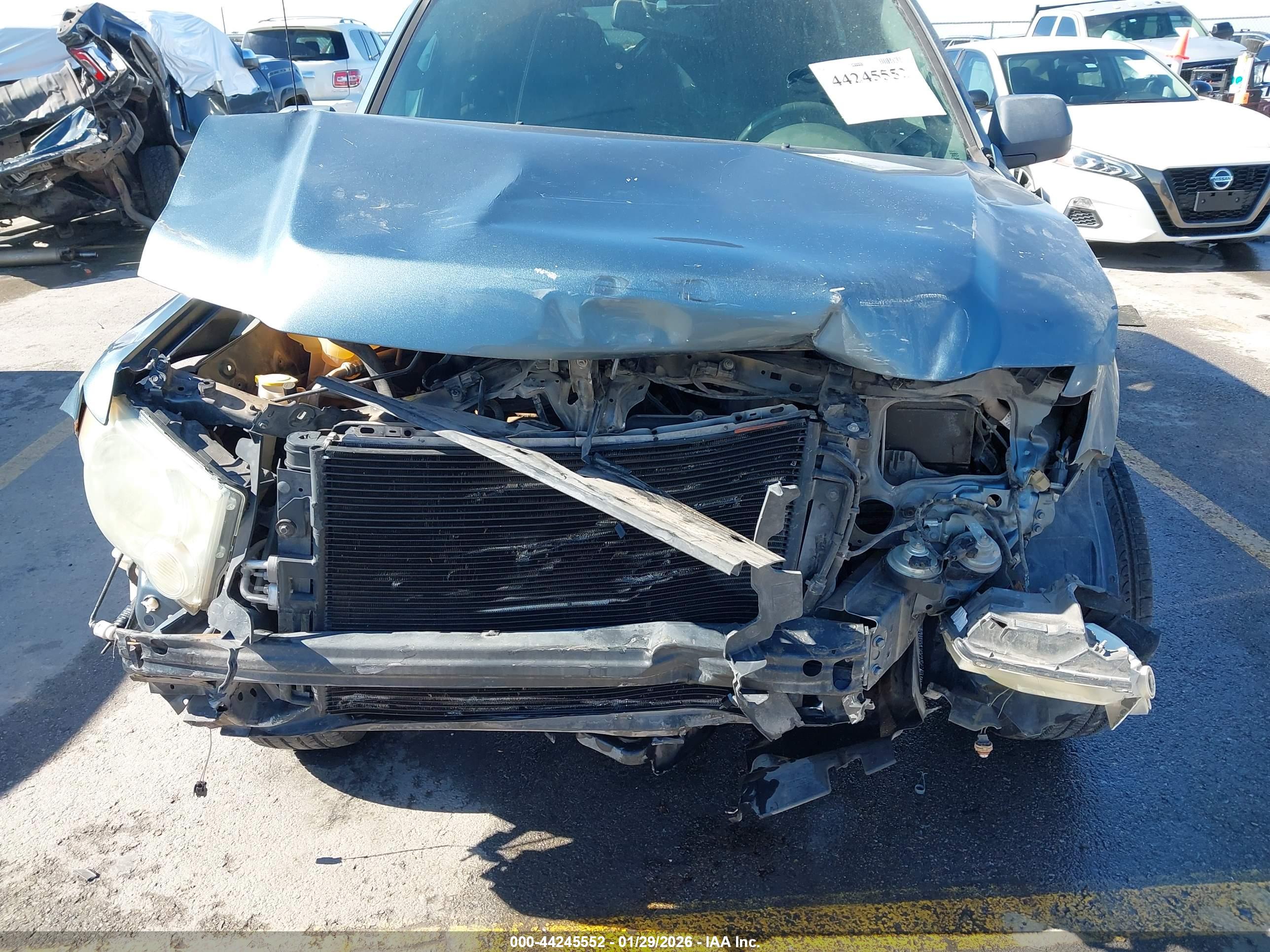FORD ESCAPE image 6