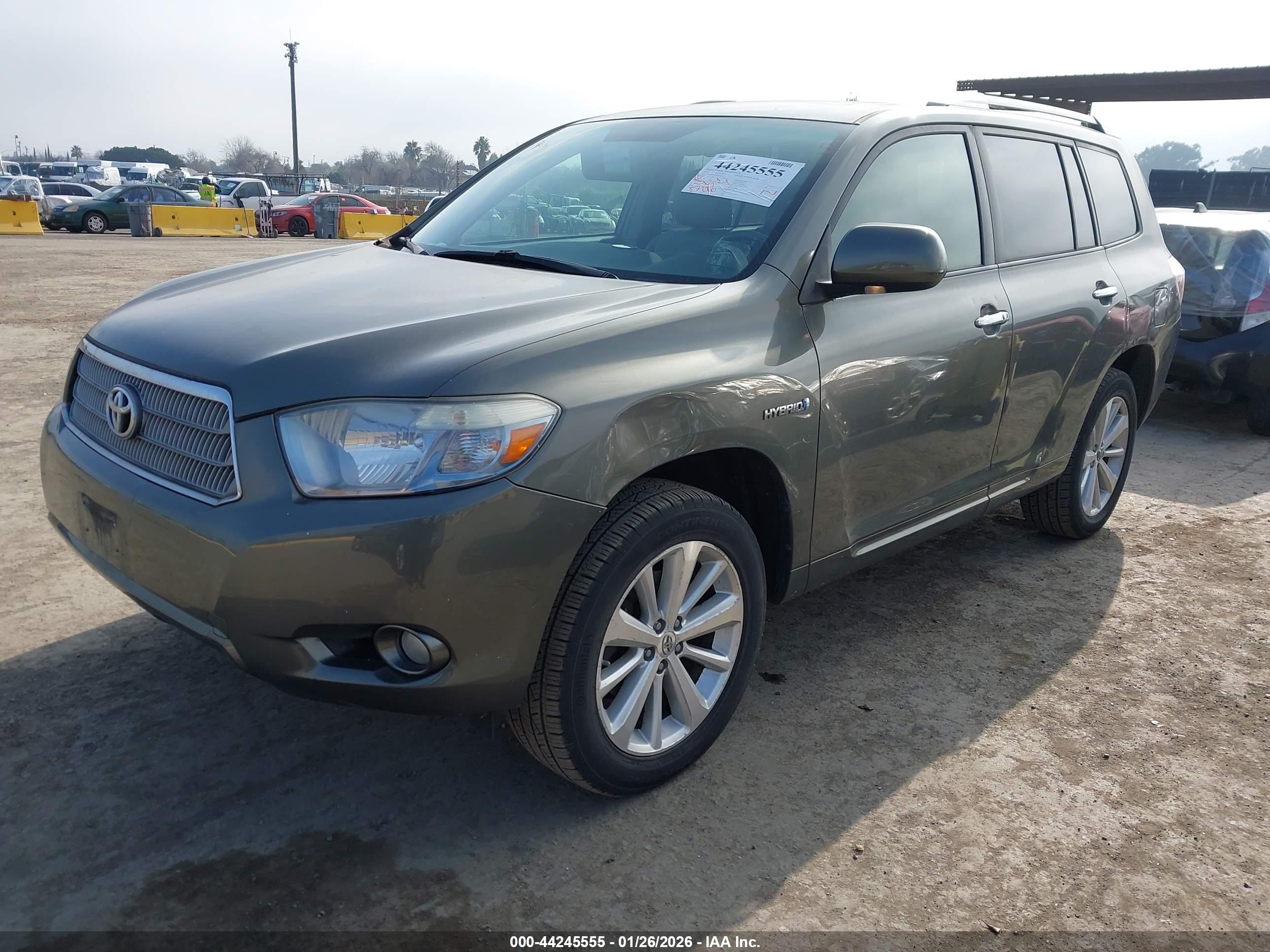 TOYOTA HIGHLANDER image 2