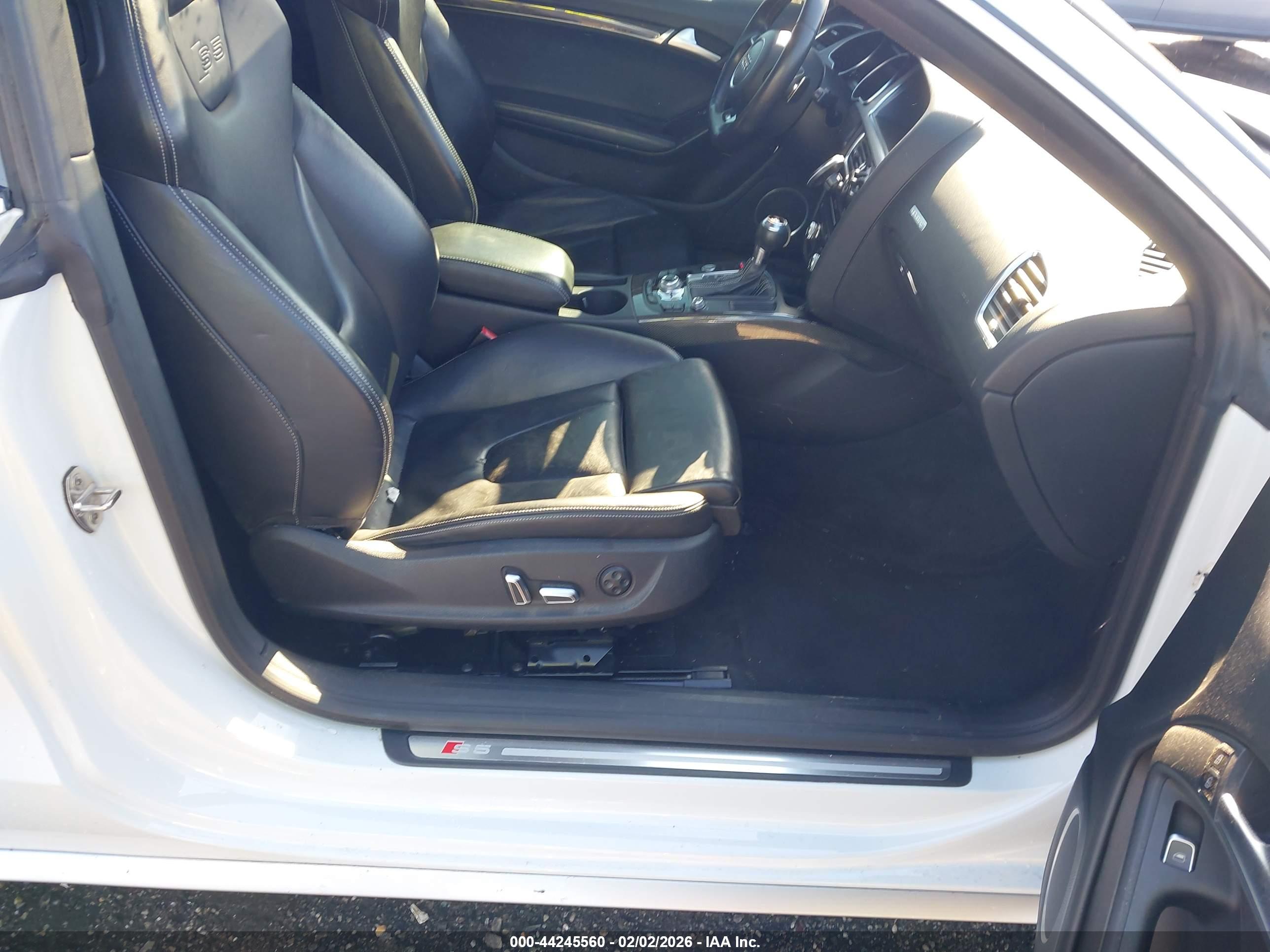 AUDI S5 image 5