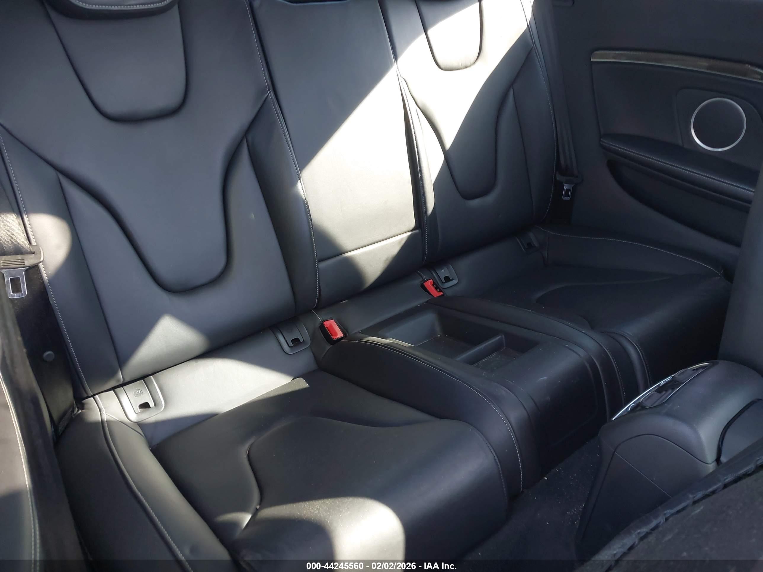 AUDI S5 image 8