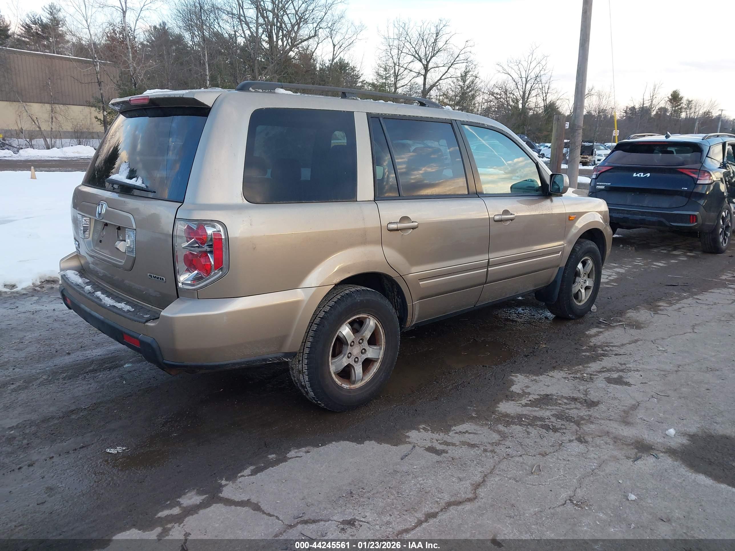 HONDA PILOT image 4