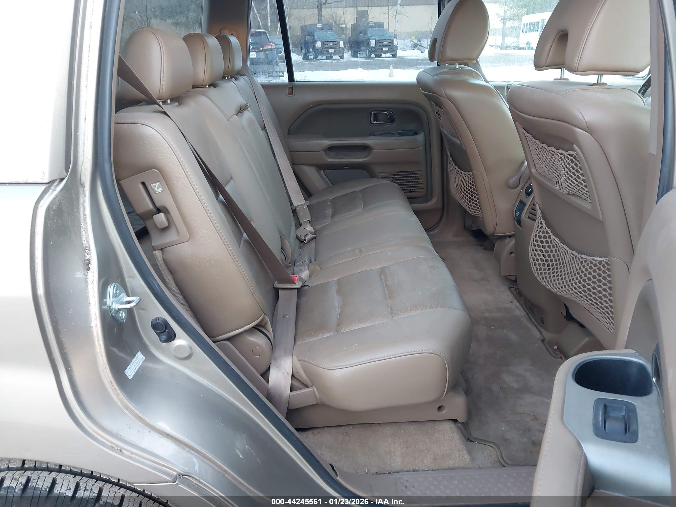 HONDA PILOT image 8