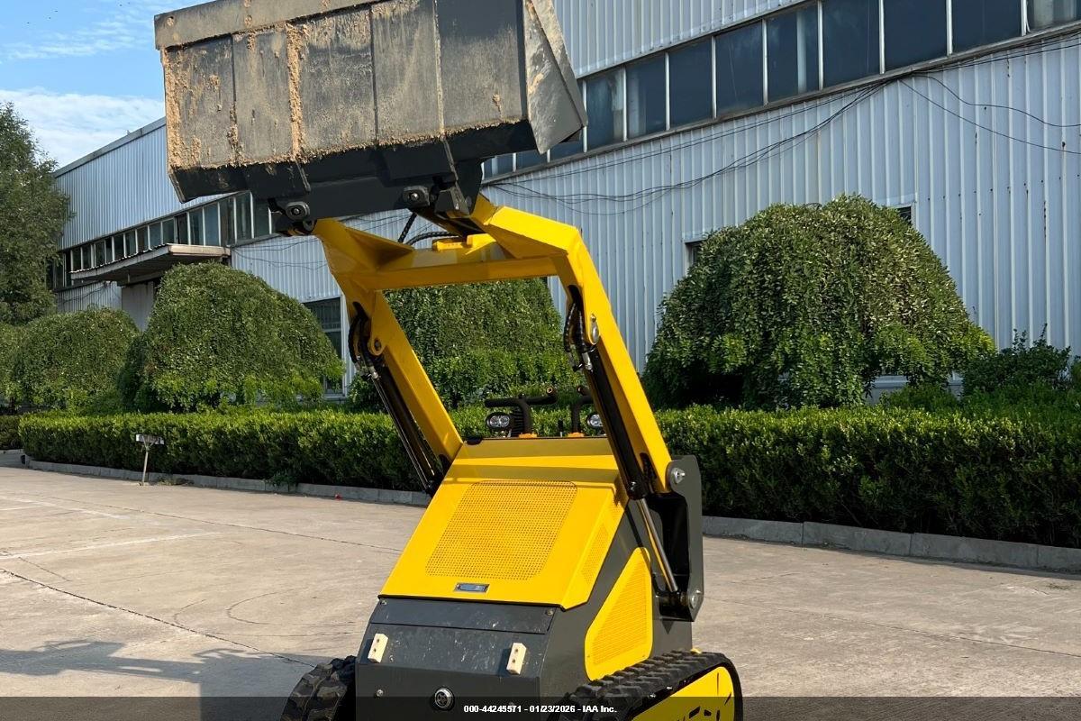 SKID STEER image 9