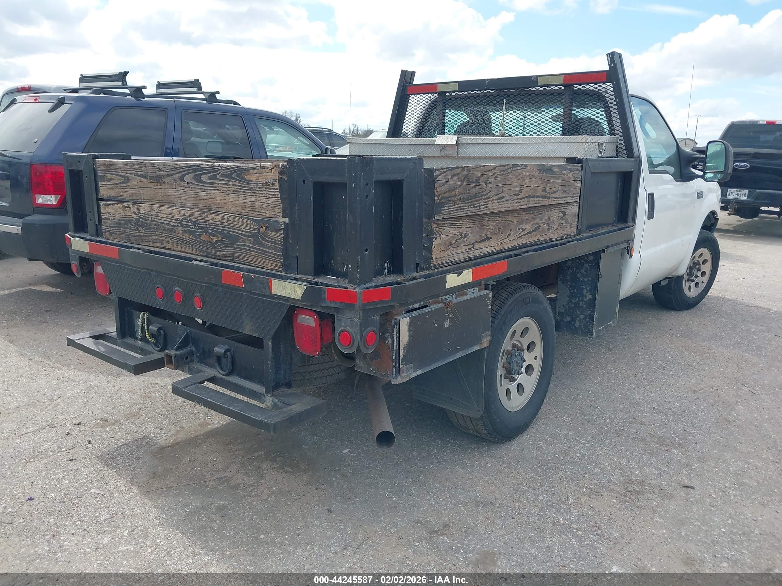 FORD F-250 image 4