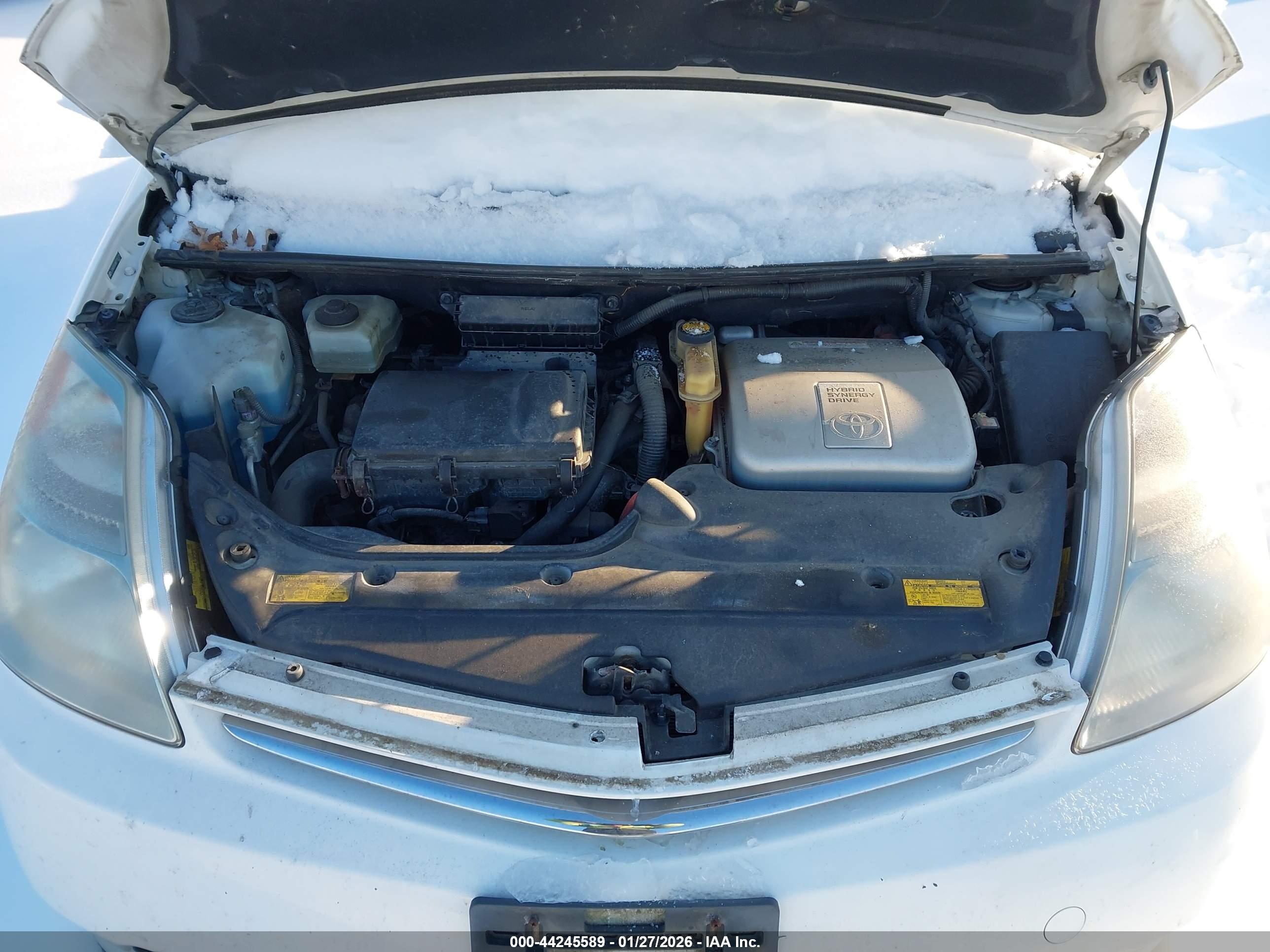 TOYOTA PRIUS image 10