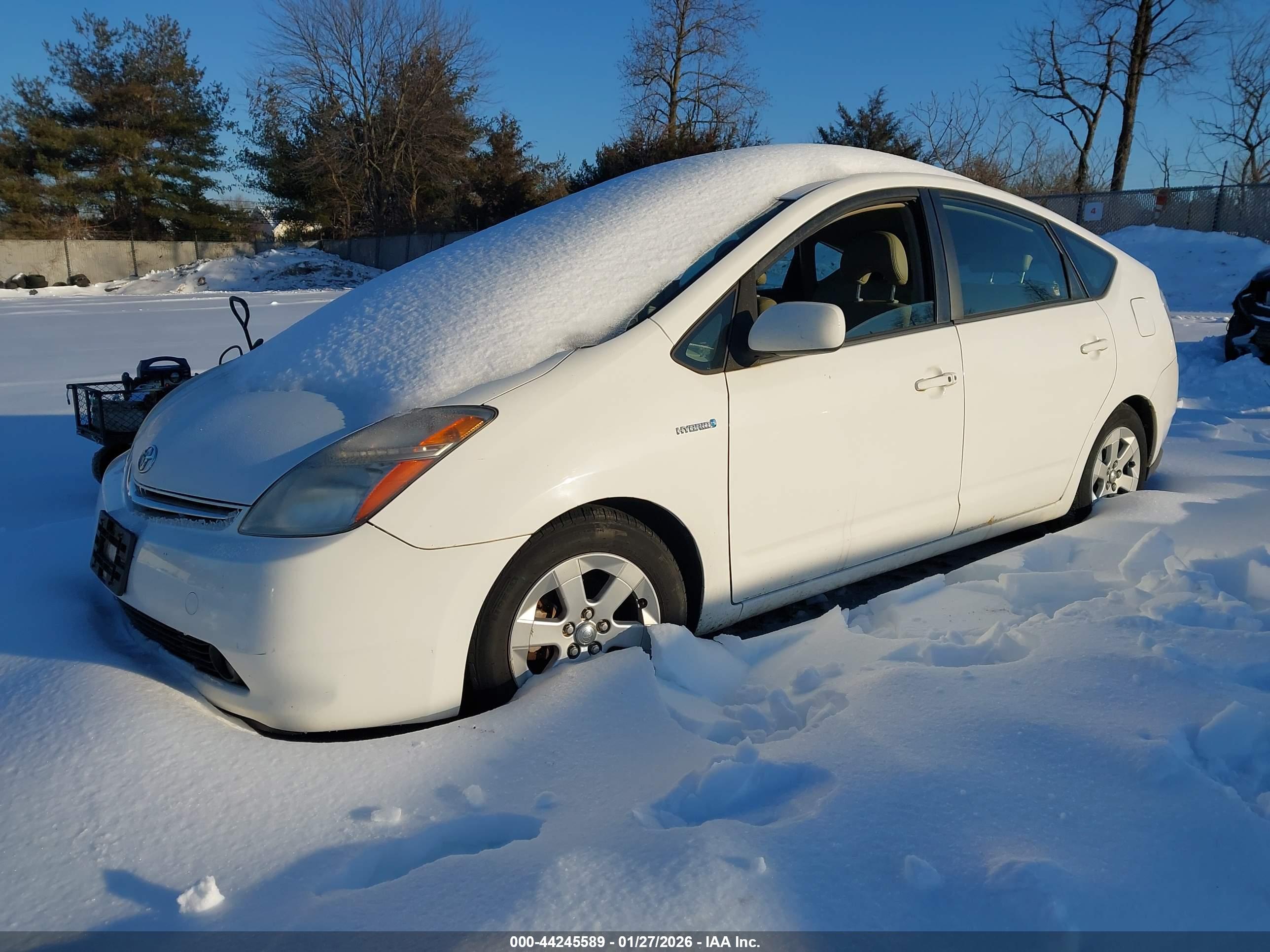 TOYOTA PRIUS image 2