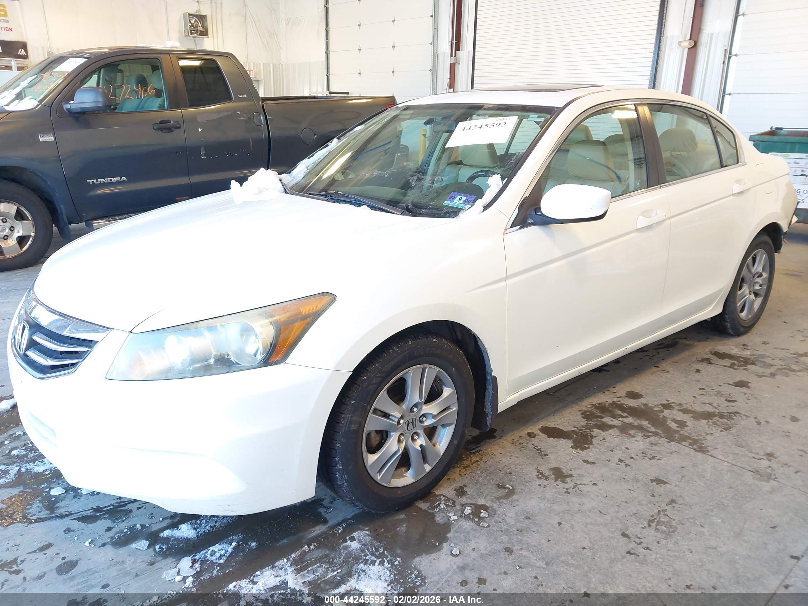 HONDA ACCORD image 2