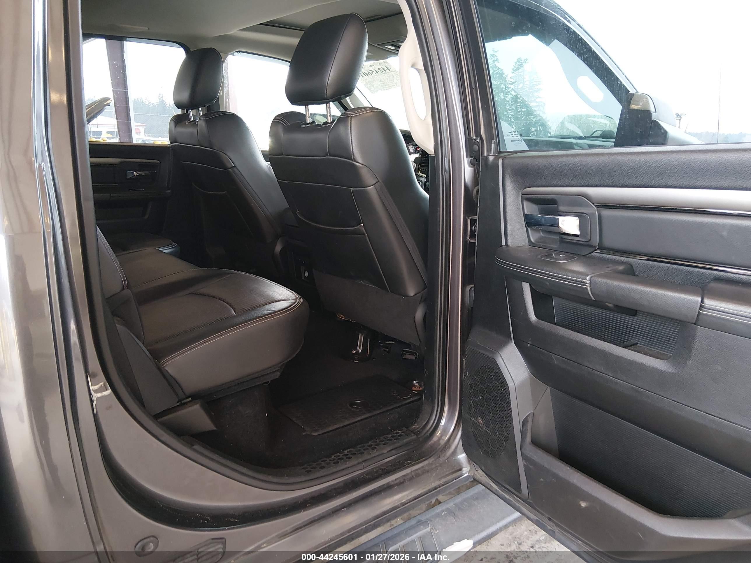 RAM 1500 image 8