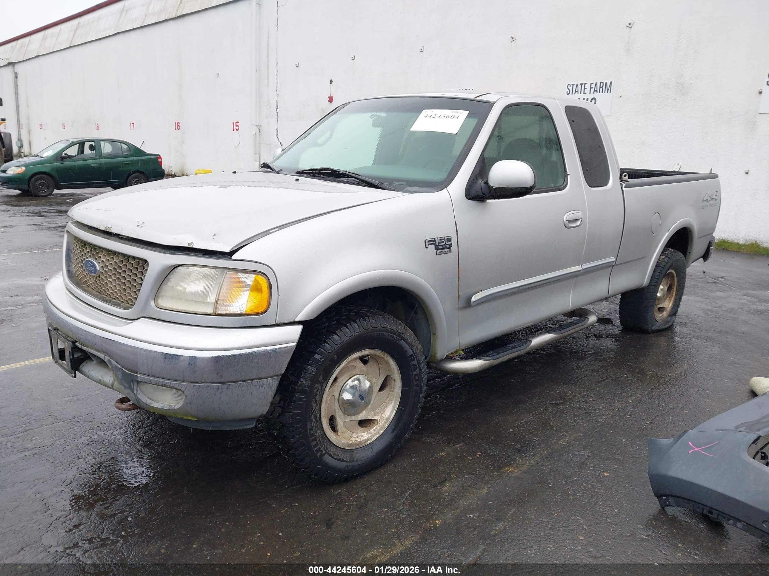 FORD F-150 image 2