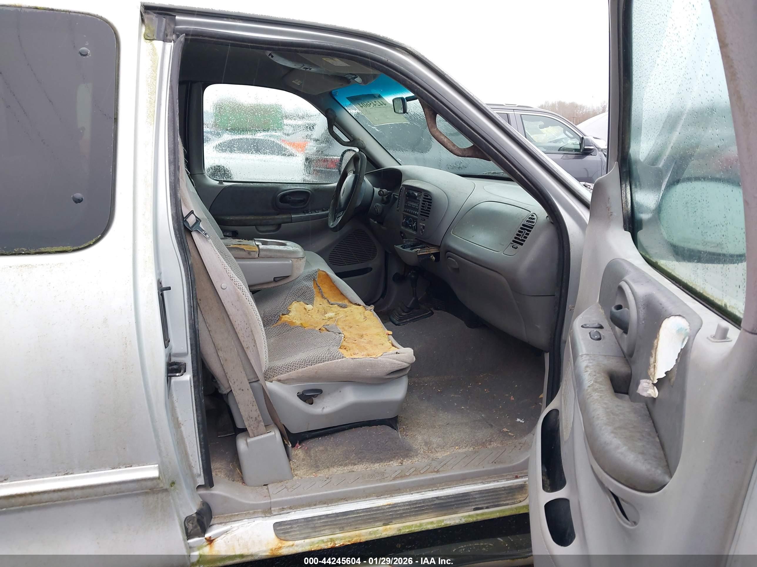 FORD F-150 image 5