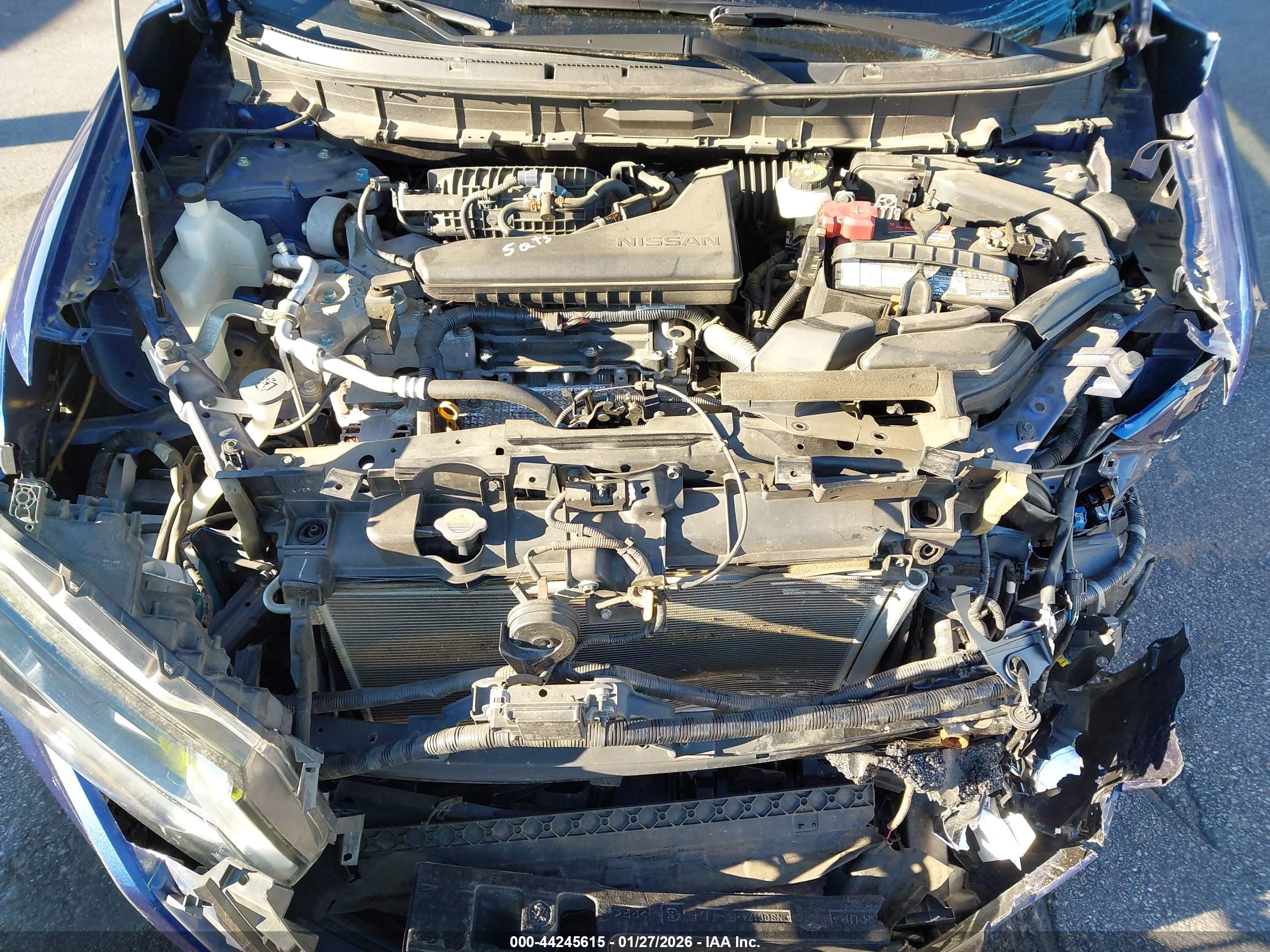 NISSAN ROGUE image 10
