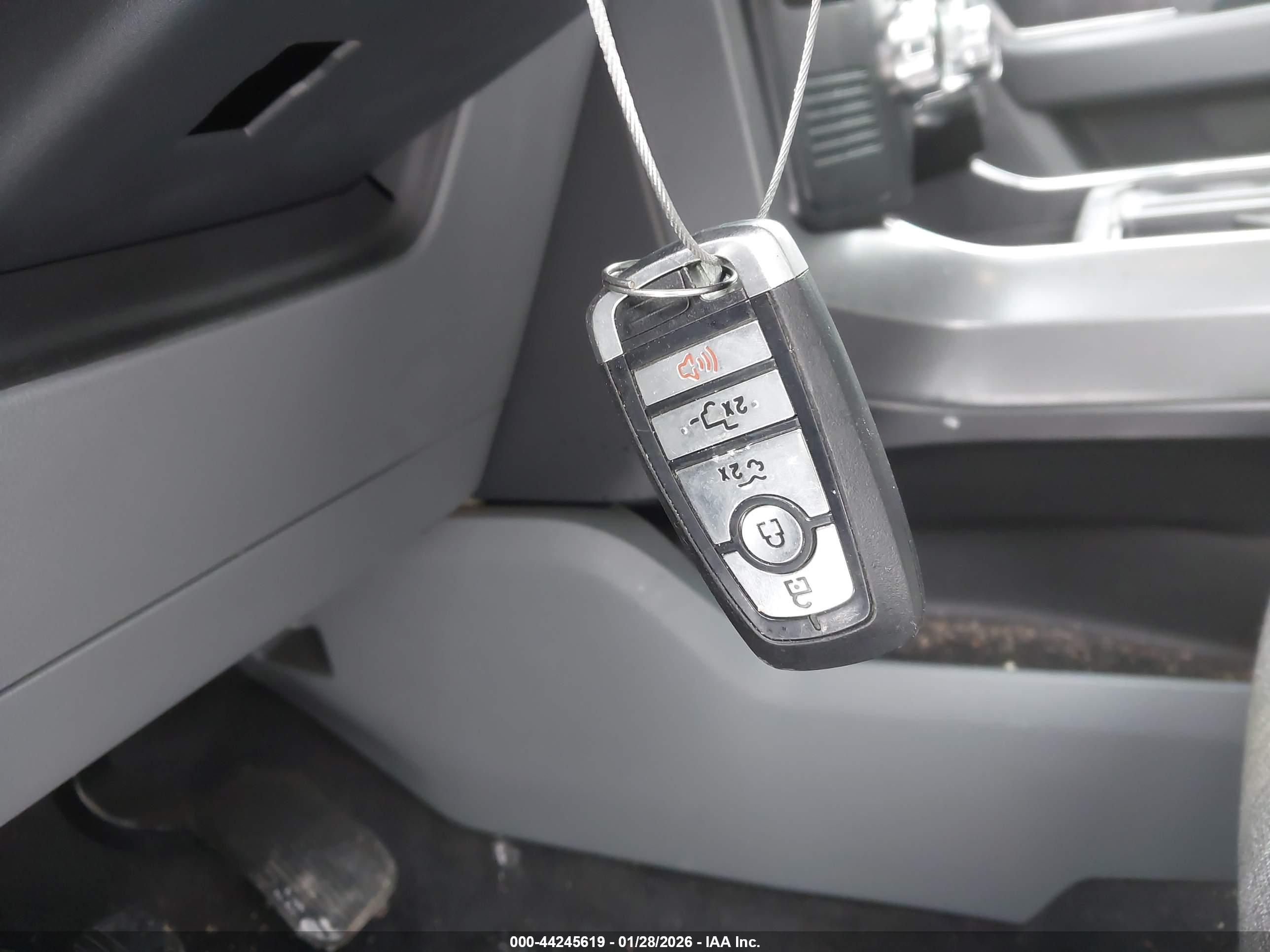 FORD F-150 image 11