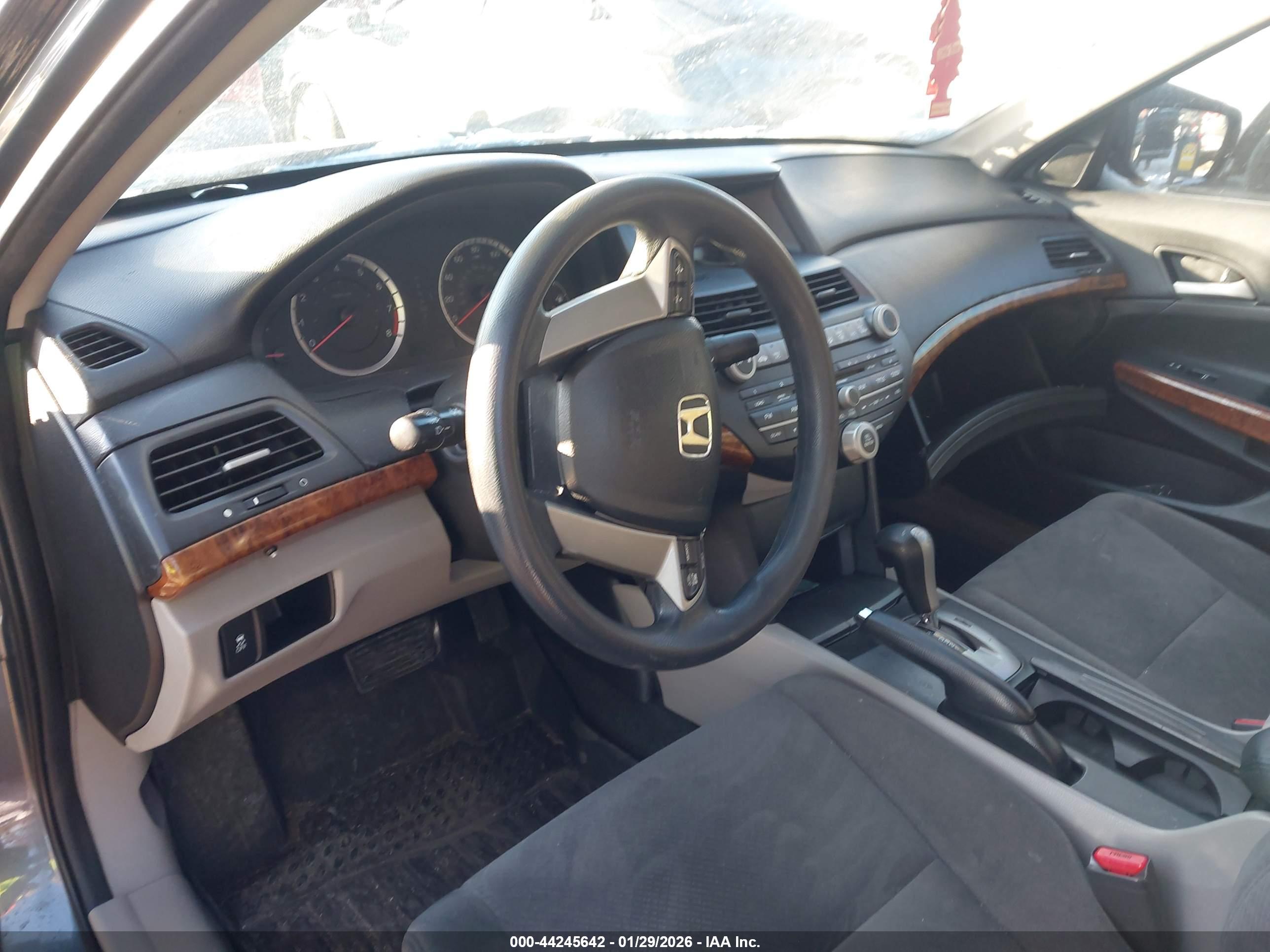 HONDA ACCORD image 5