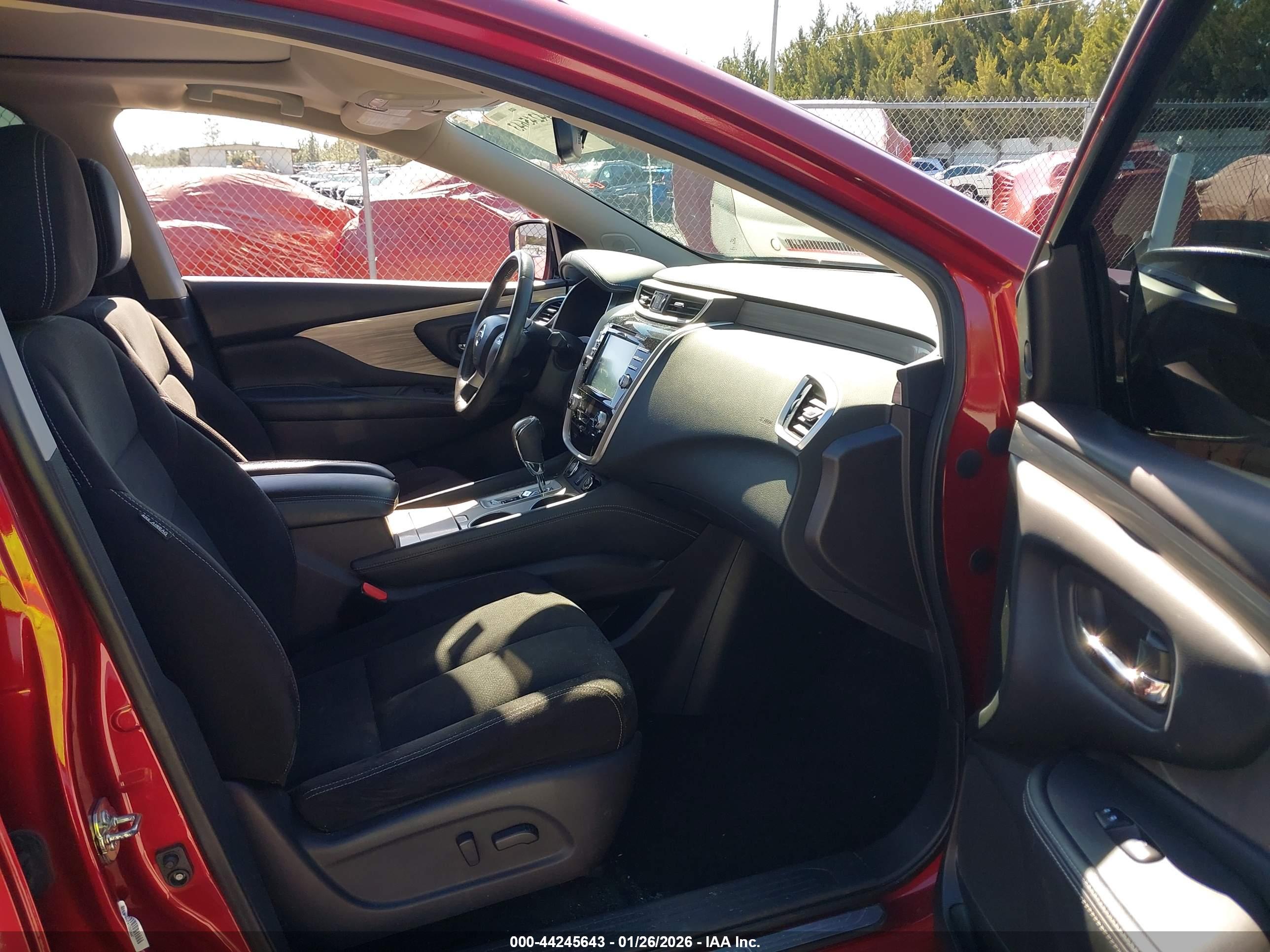NISSAN MURANO image 5