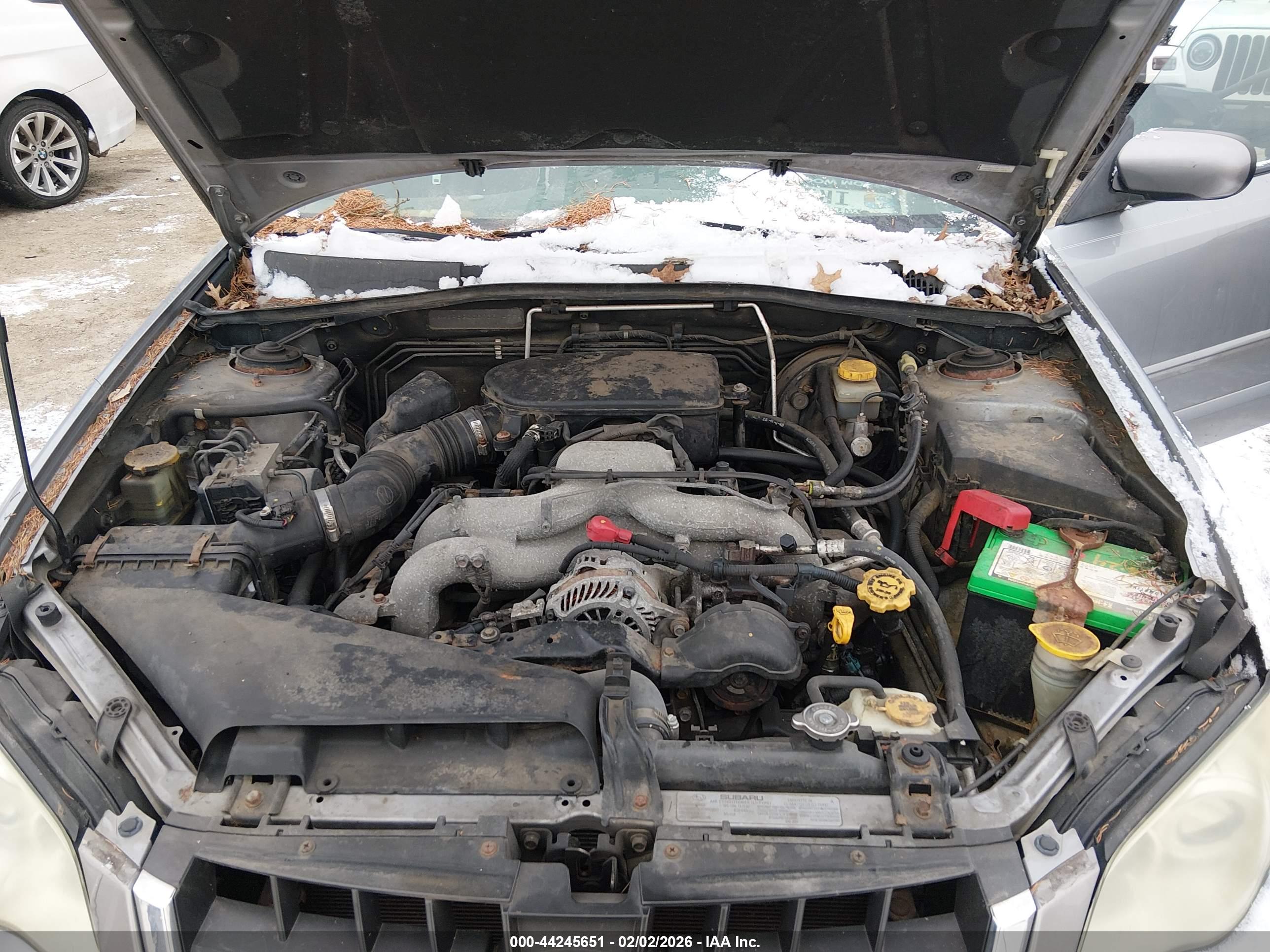 SUBARU OUTBACK image 10
