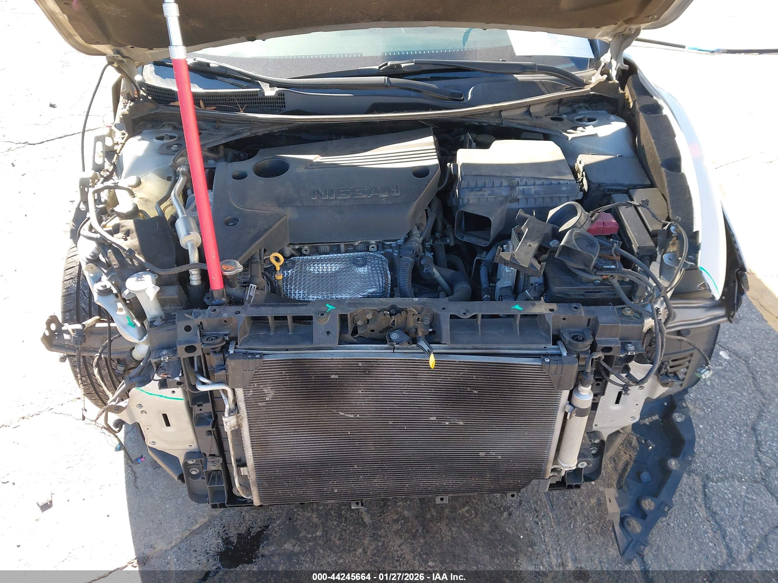 NISSAN ALTIMA image 10
