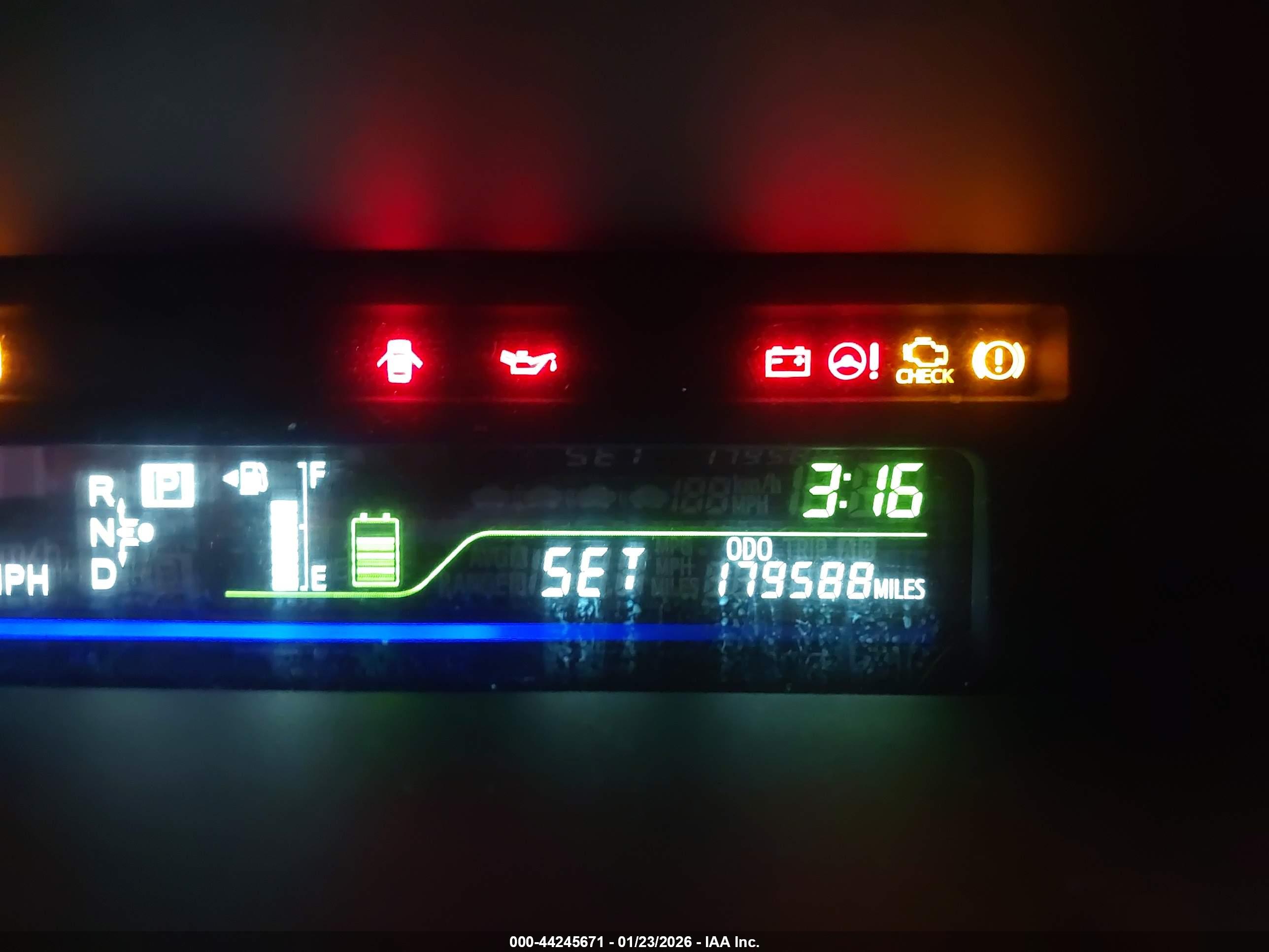TOYOTA PRIUS image 7