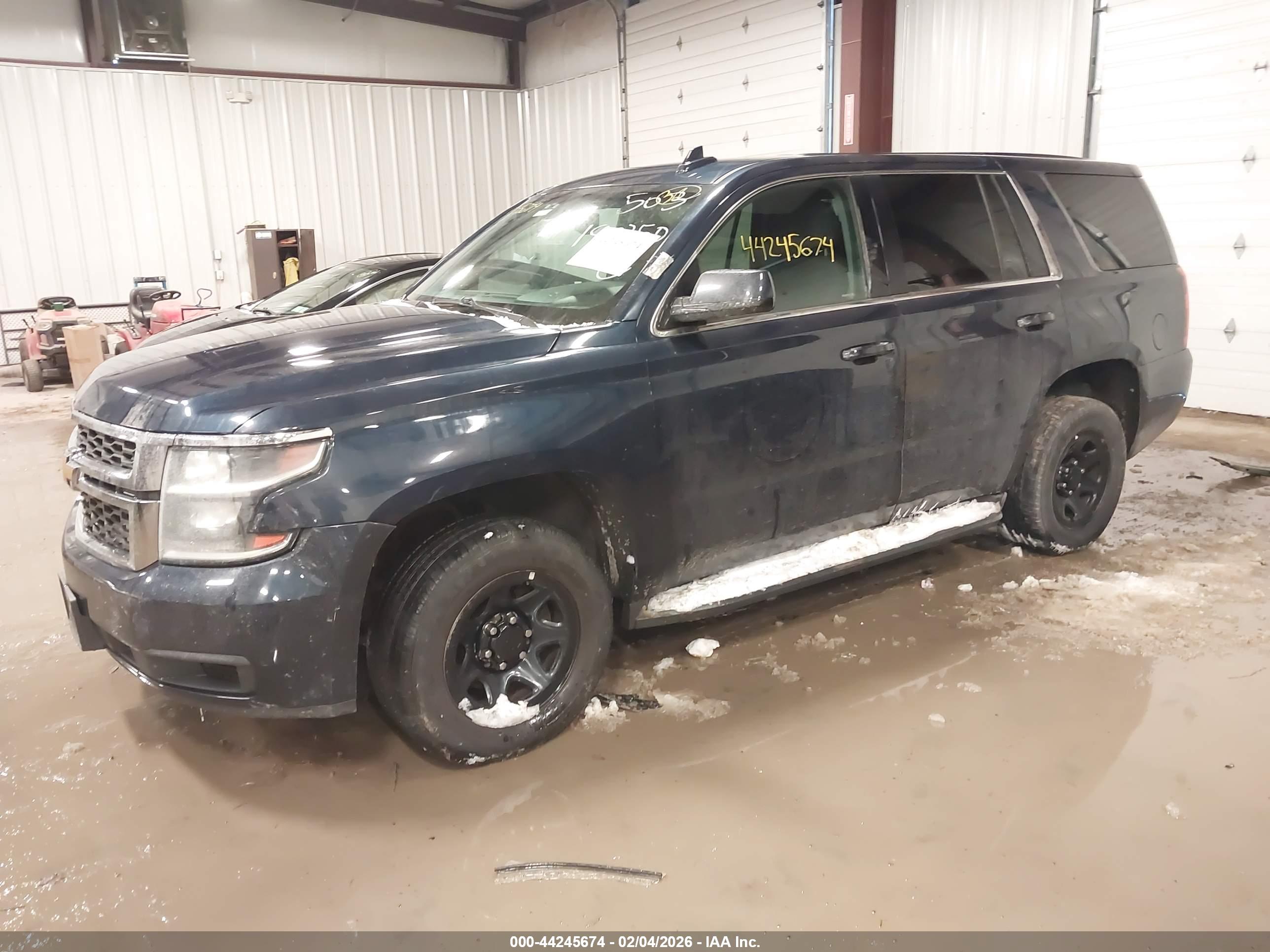 CHEVROLET TAHOE image 2