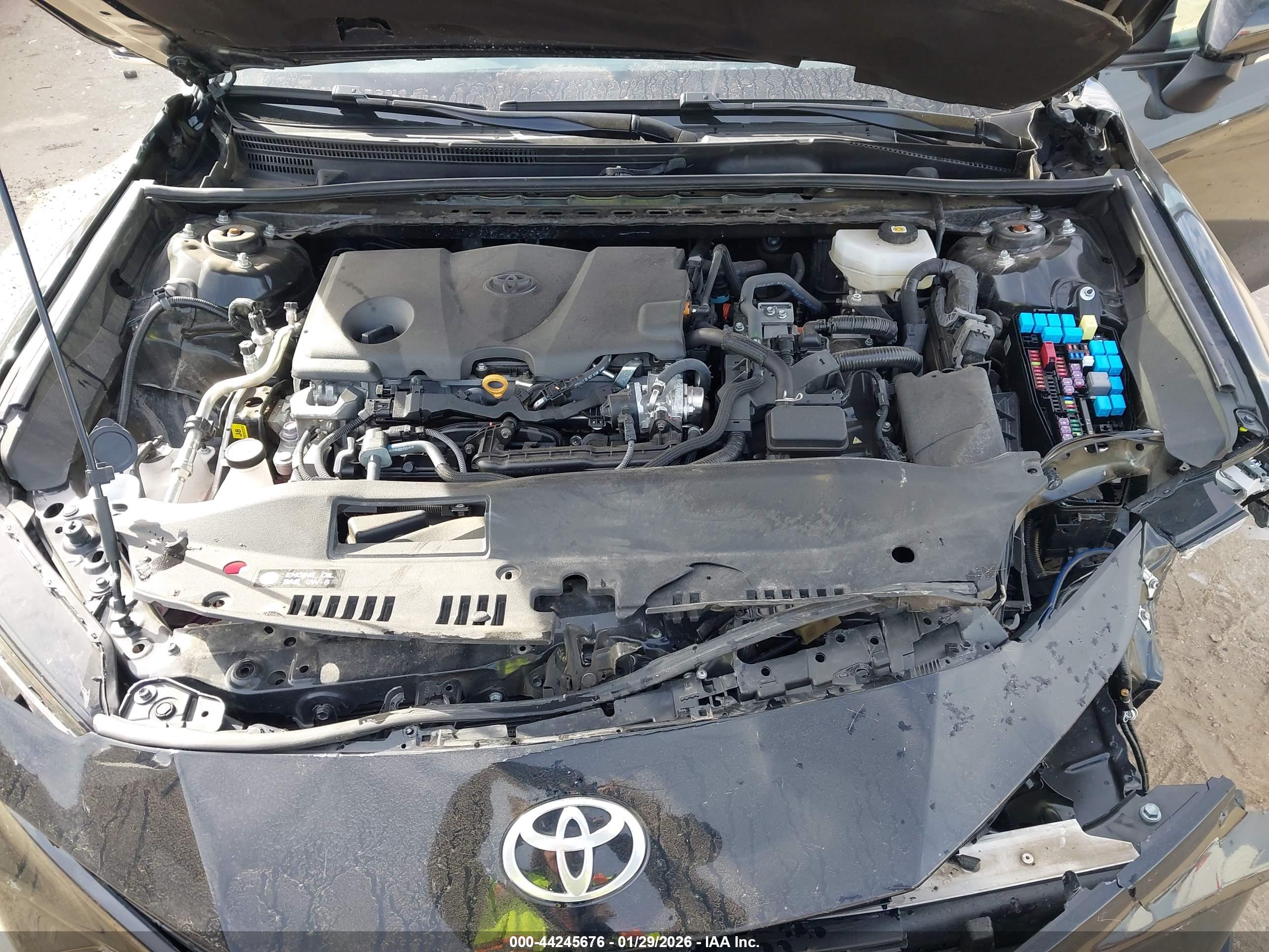 TOYOTA CAMRY image 10