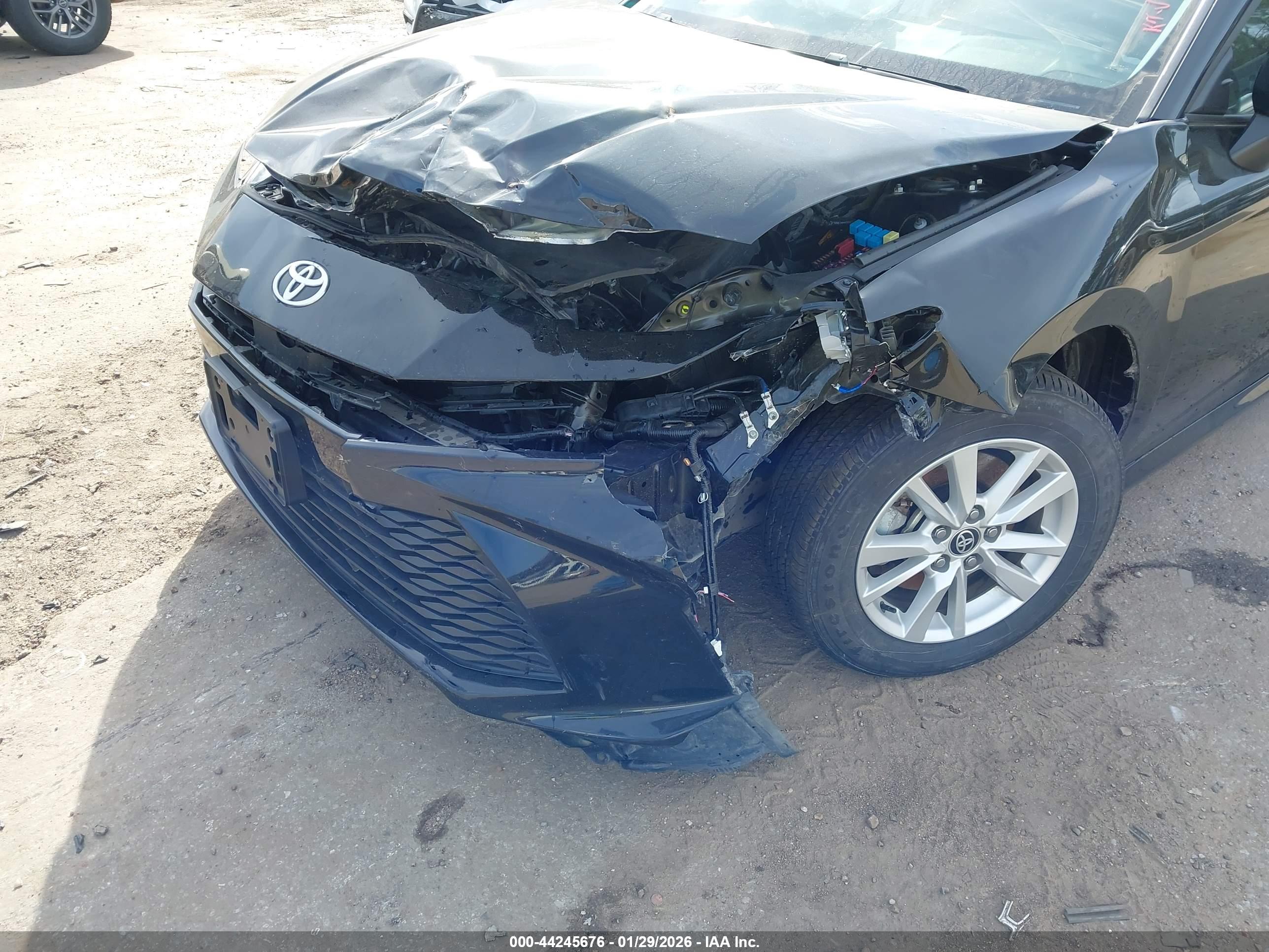 TOYOTA CAMRY image 6