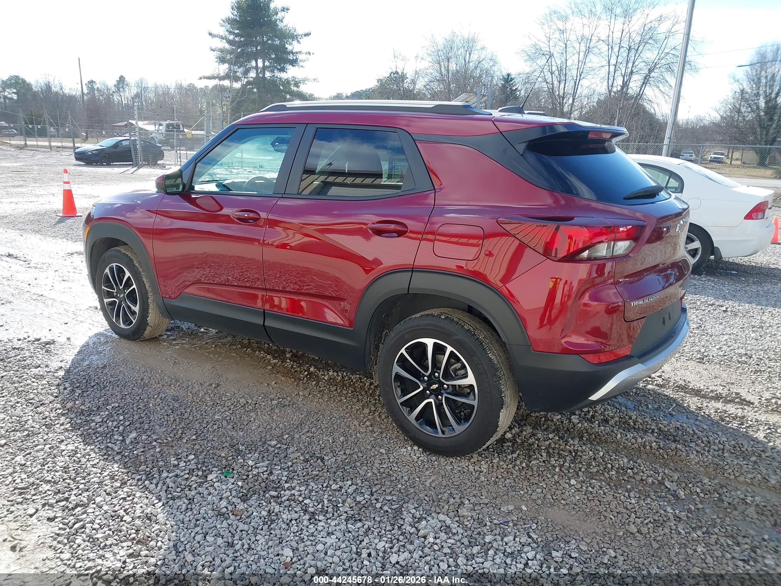 CHEVROLET TRAILBLAZER image 3