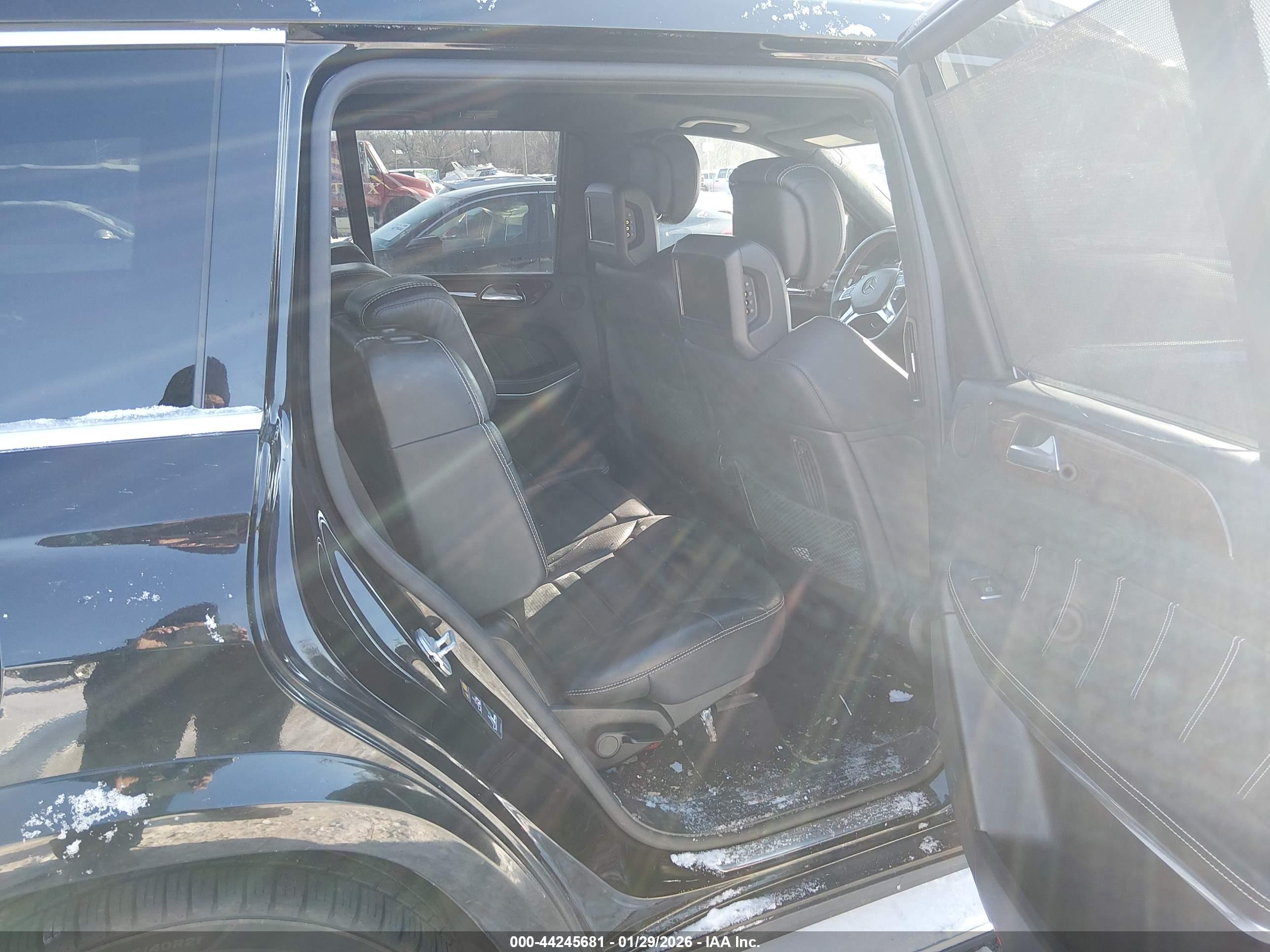 MERCEDES-BENZ GL image 8