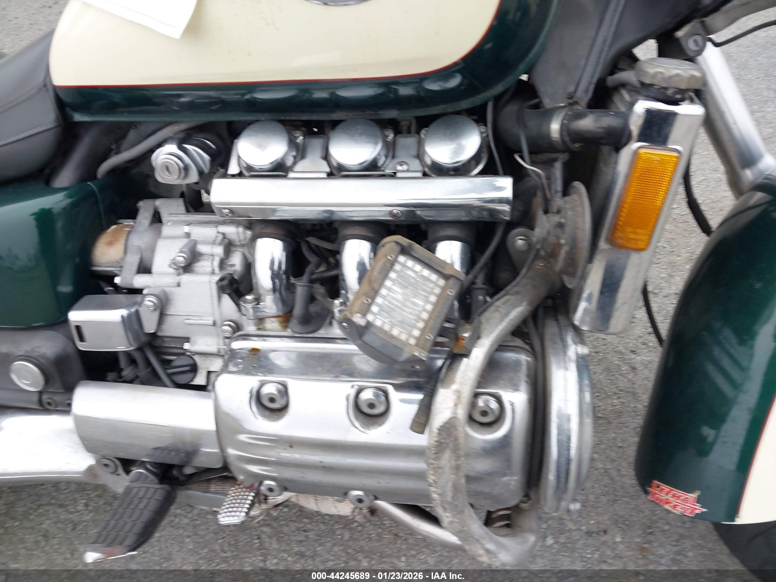 HONDA GL1500 image 8