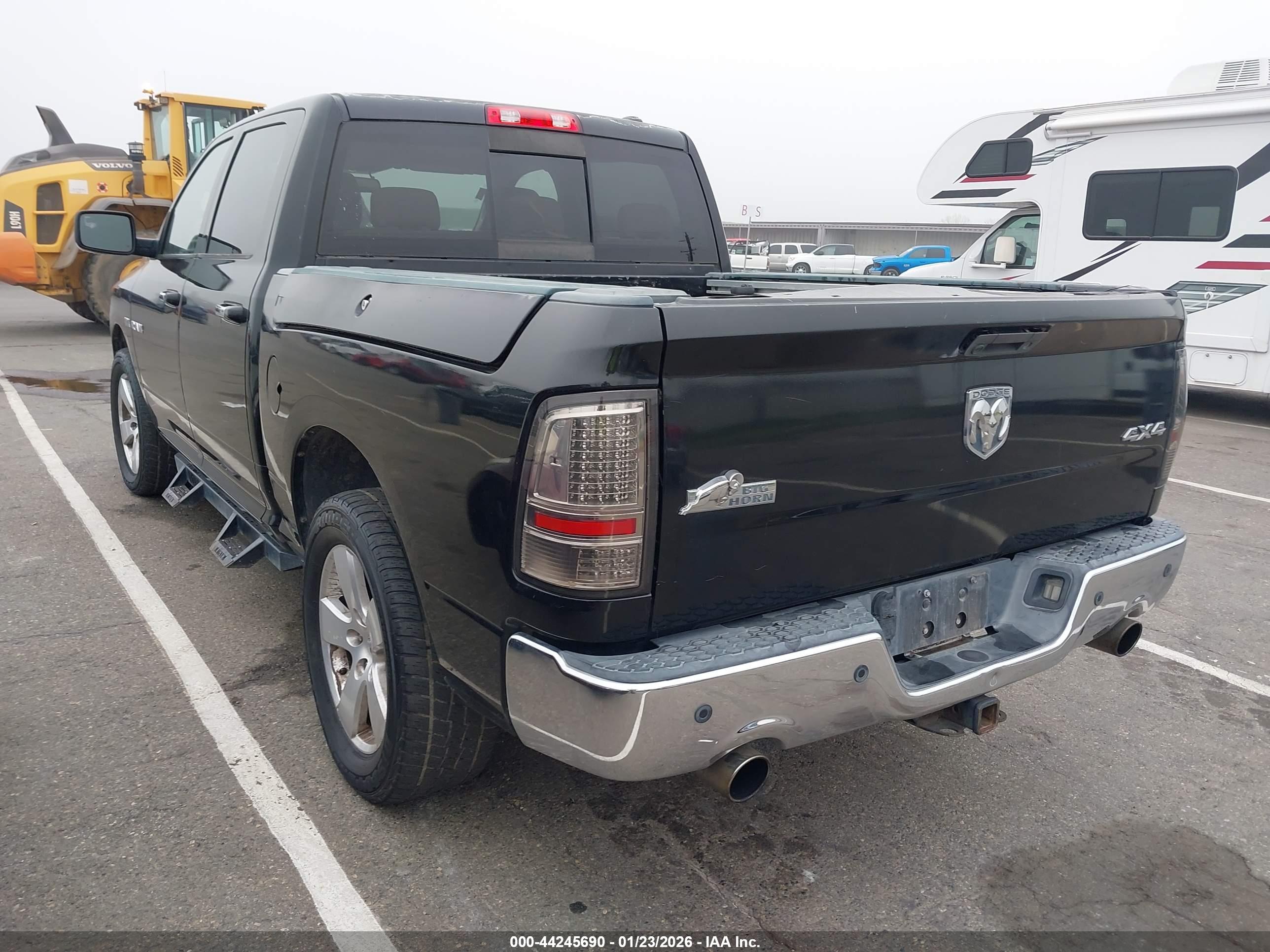 DODGE RAM image 3