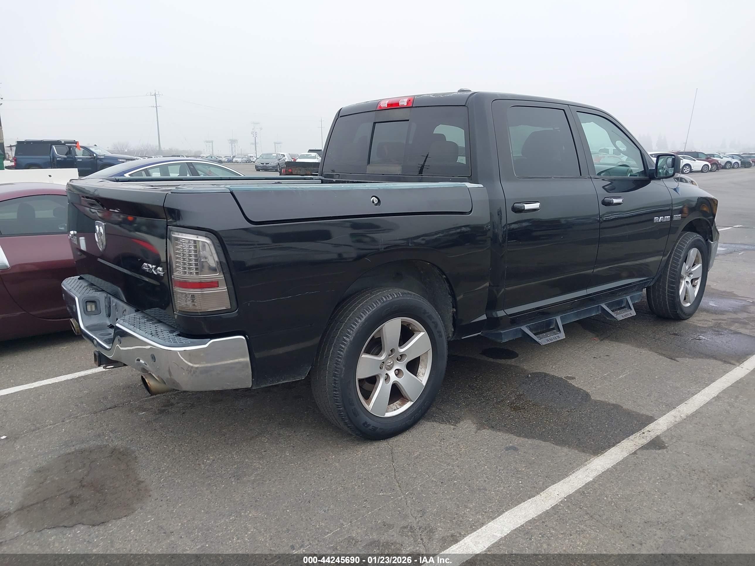 DODGE RAM image 4