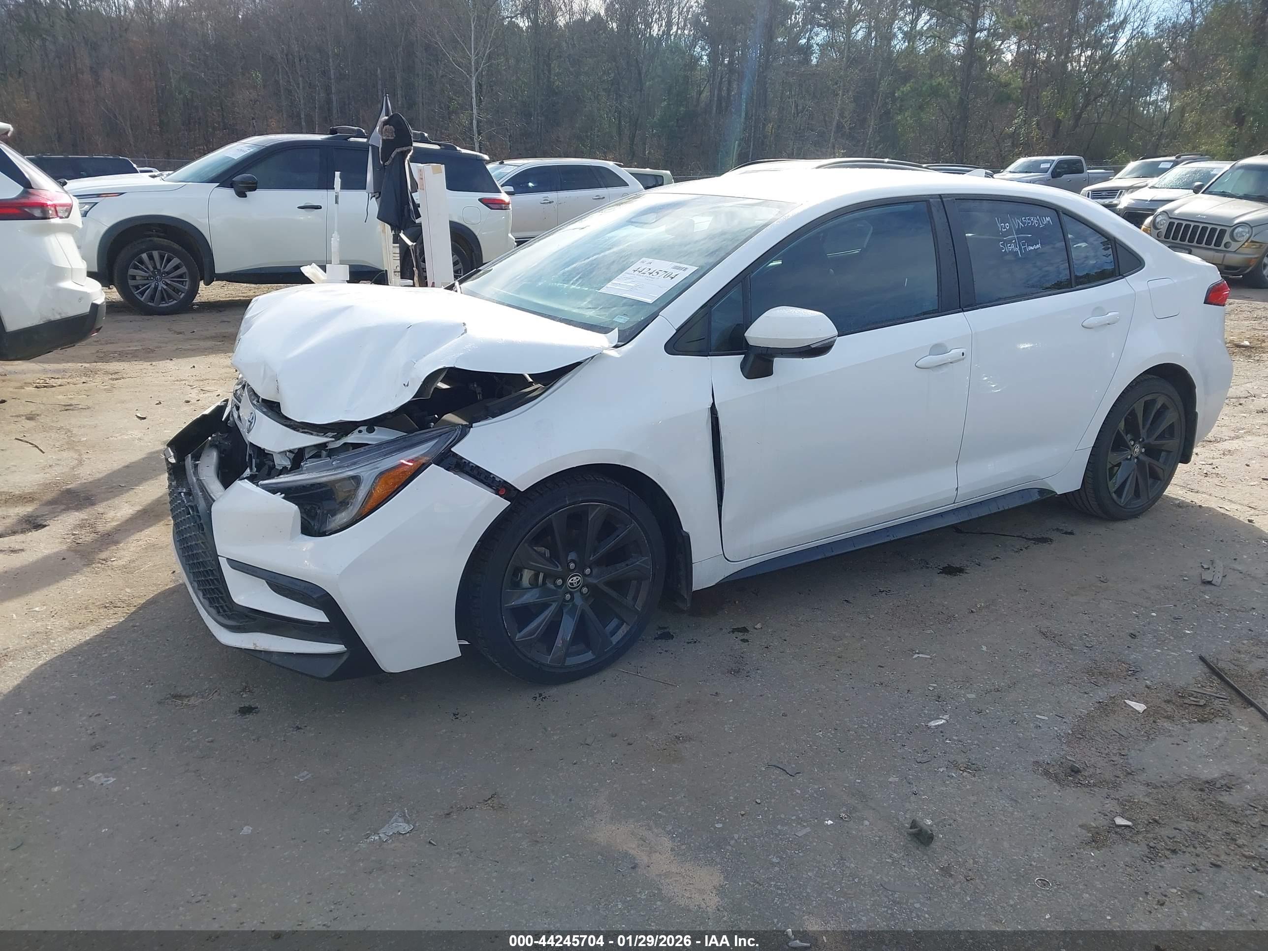 TOYOTA COROLLA image 2