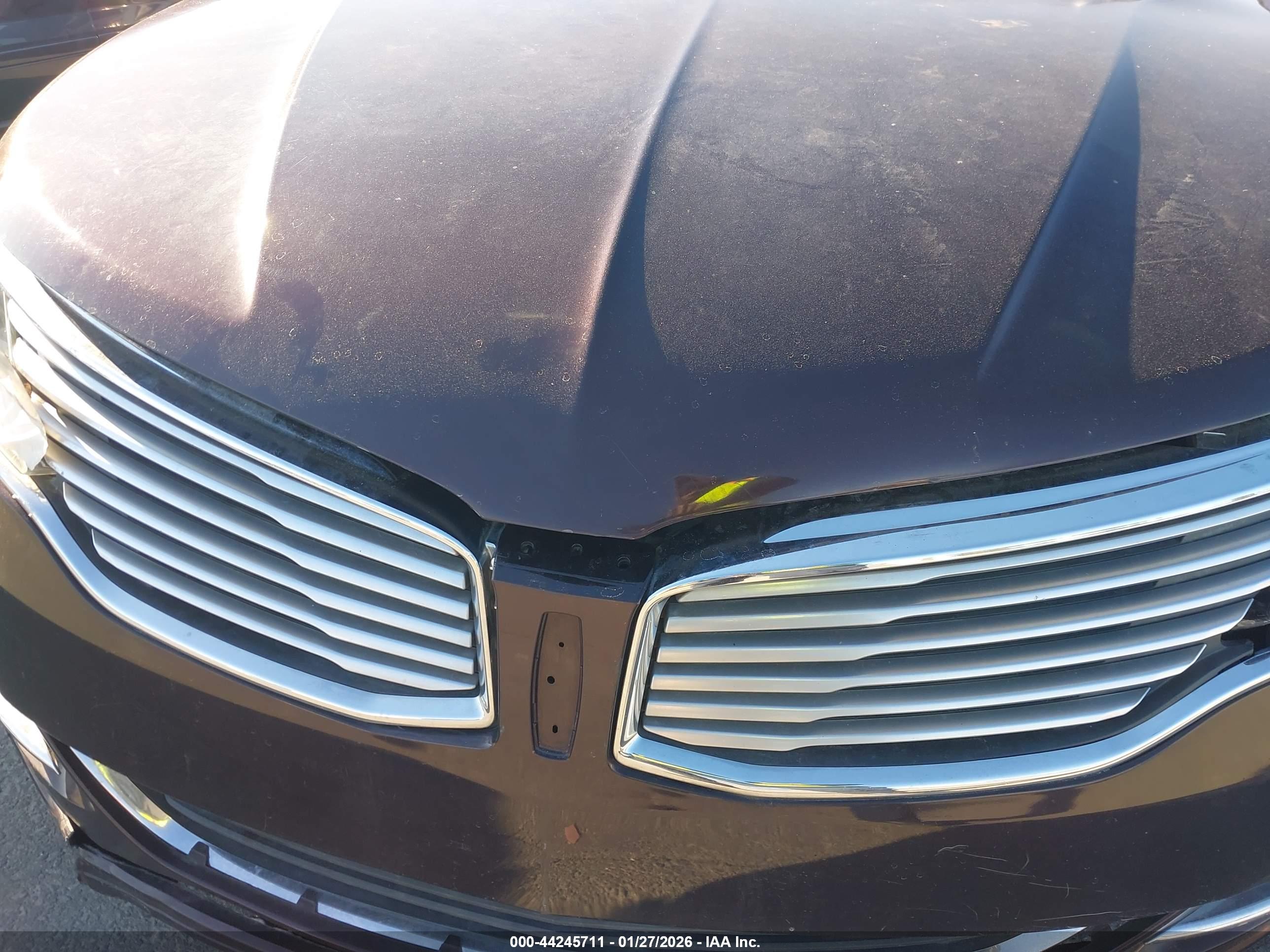 LINCOLN MKZ image 10