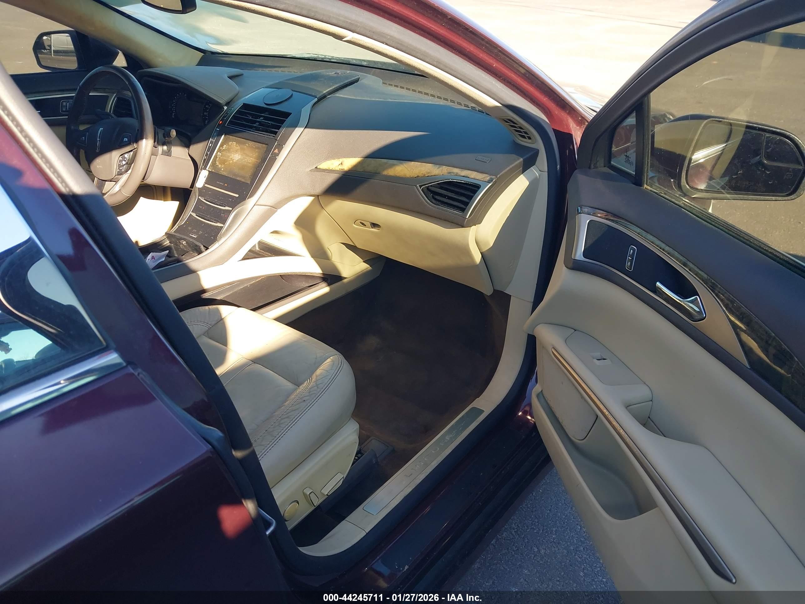 LINCOLN MKZ image 5