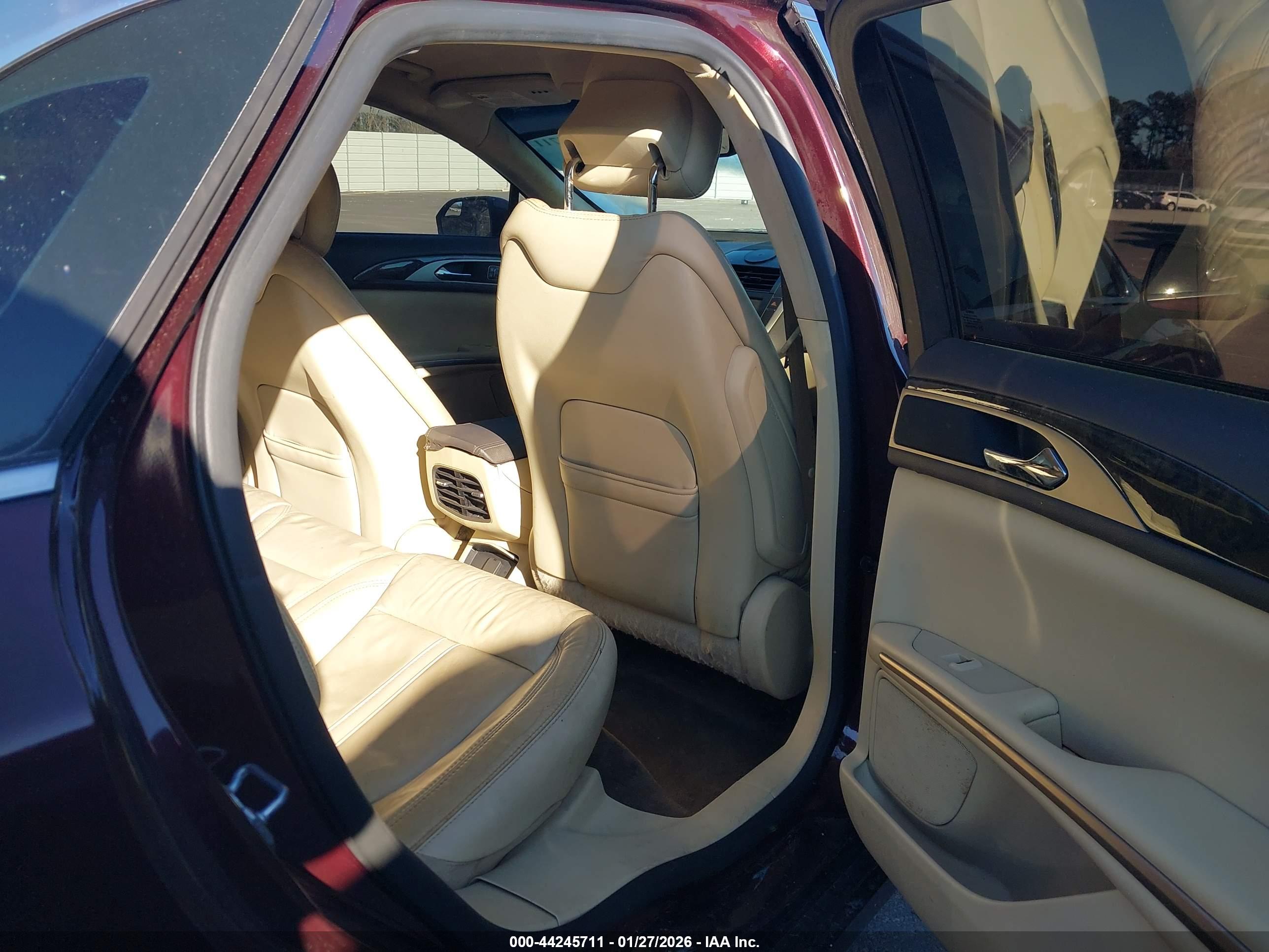 LINCOLN MKZ image 8