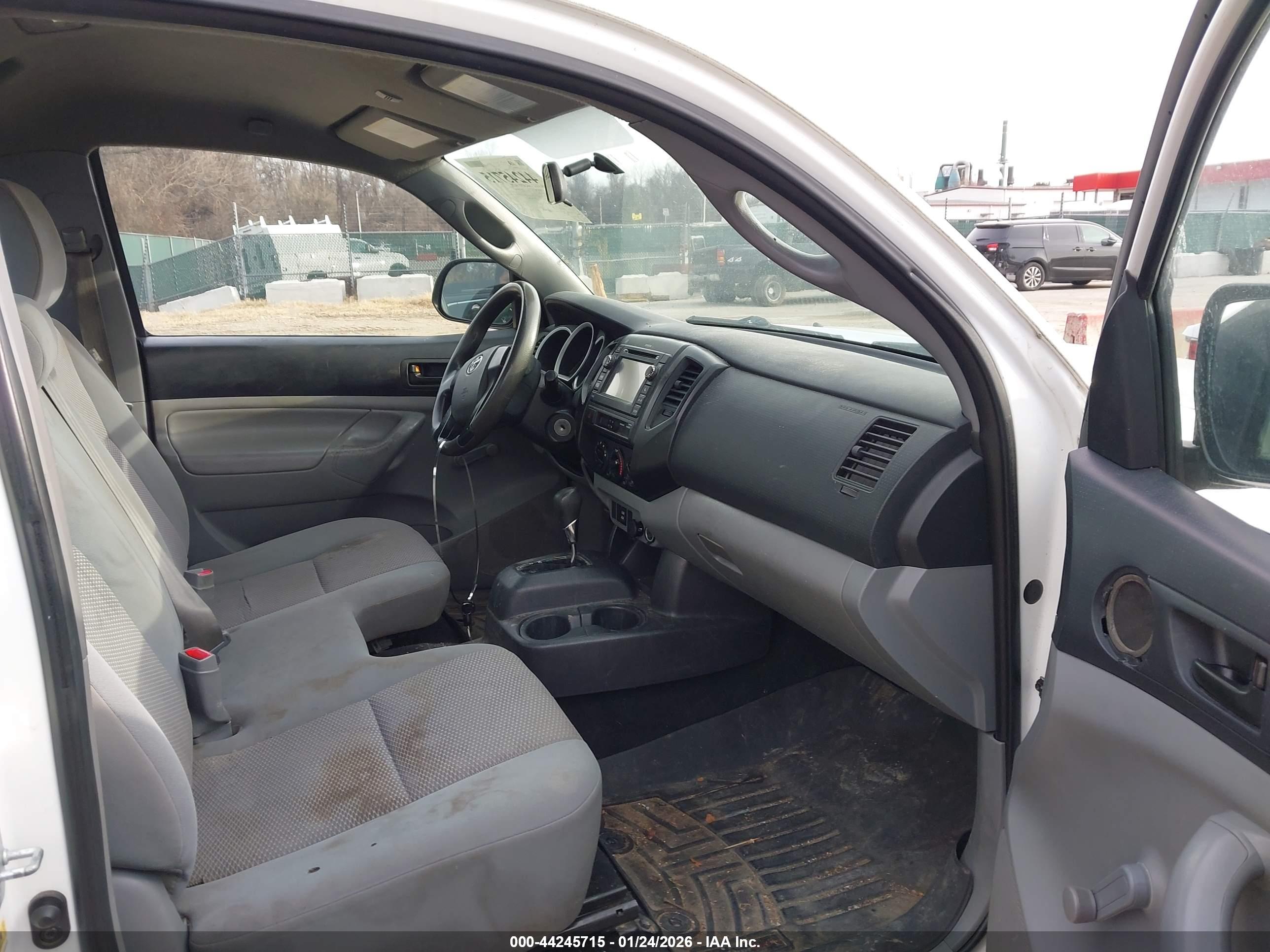 TOYOTA TACOMA image 5