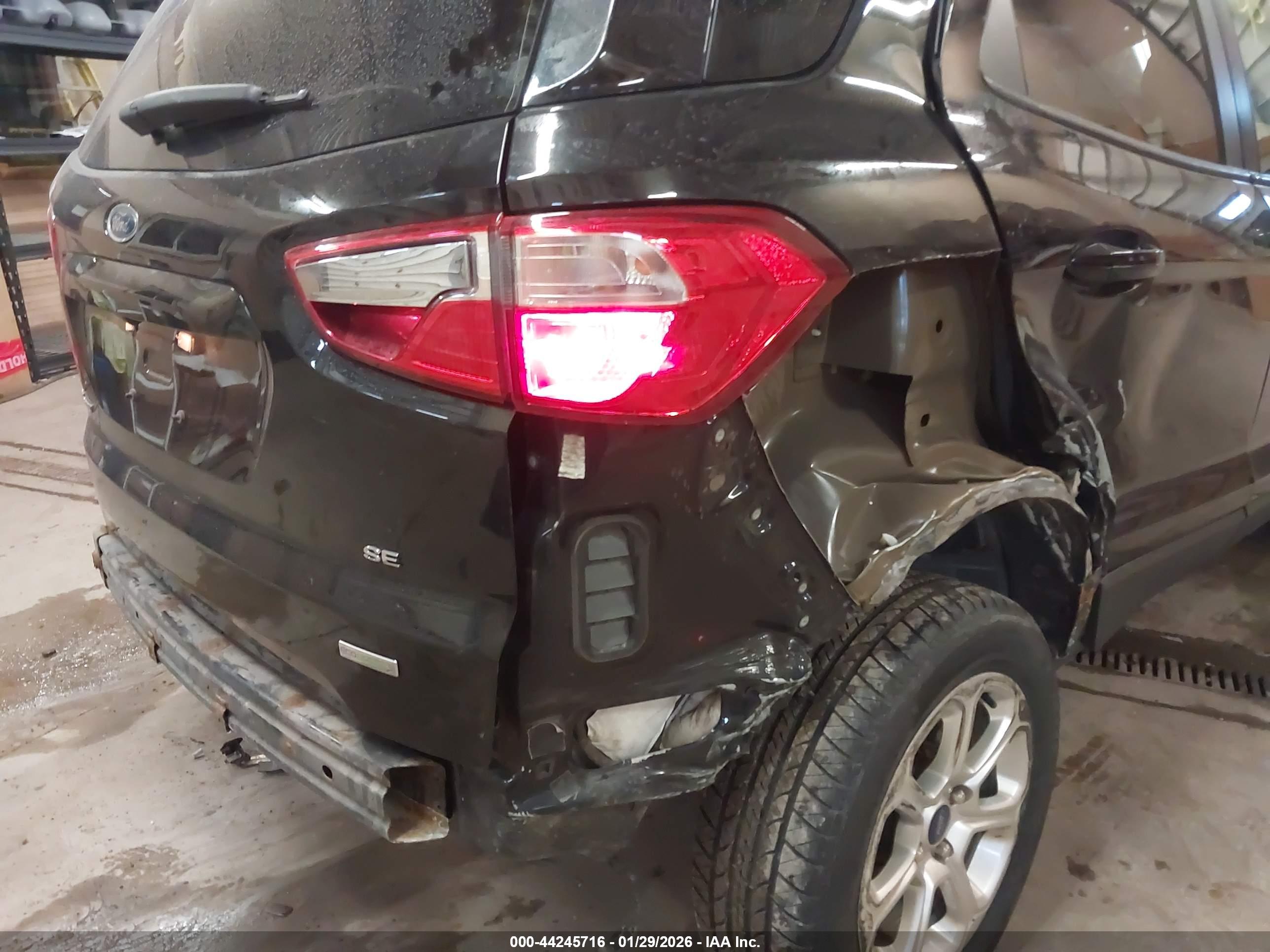 FORD ECOSPORT image 6