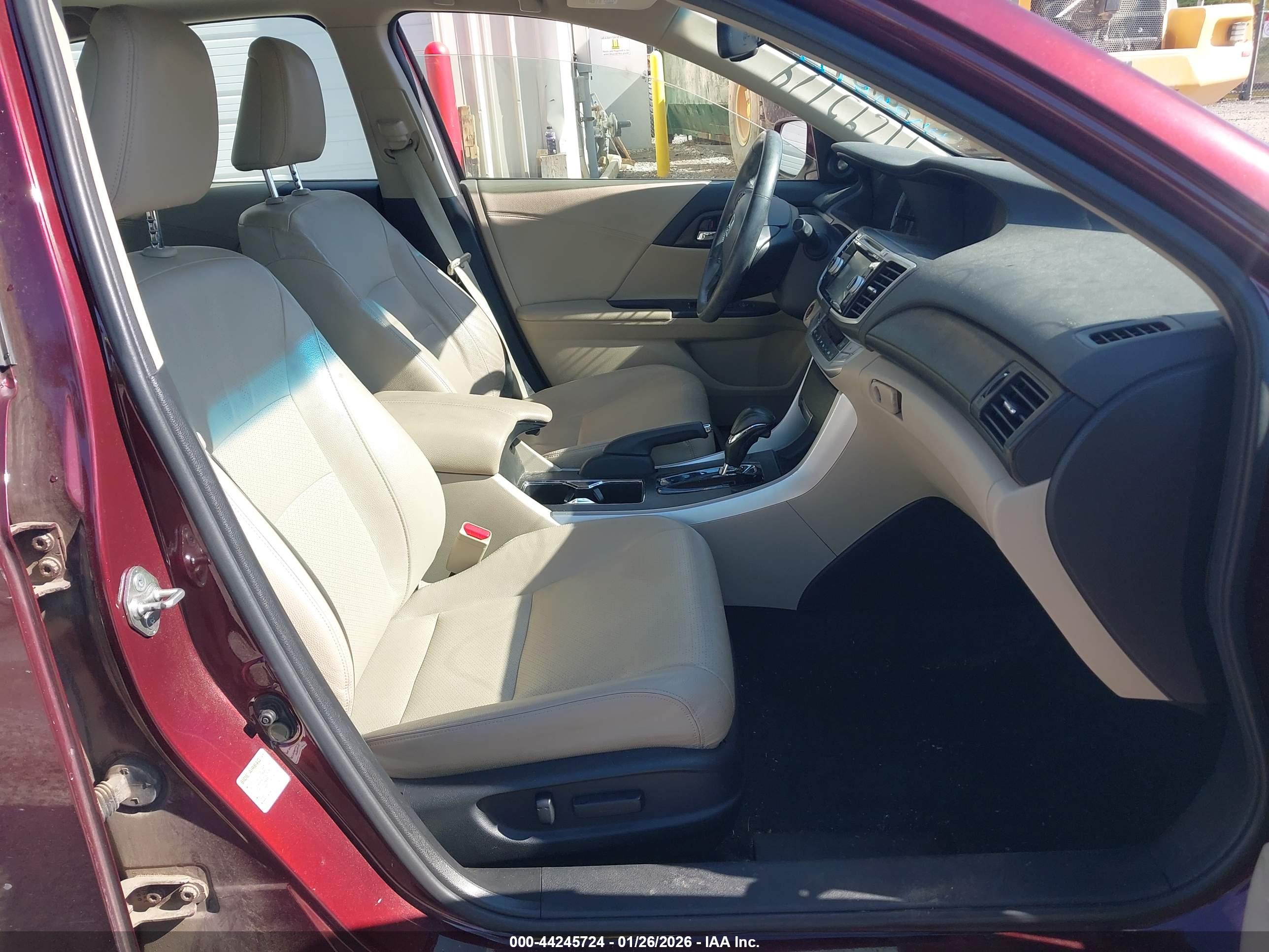 HONDA ACCORD image 5