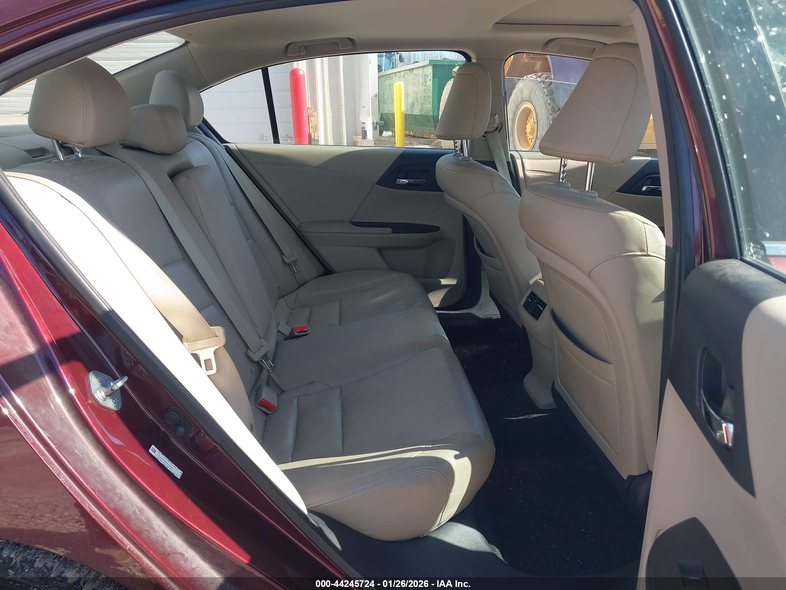 HONDA ACCORD image 8