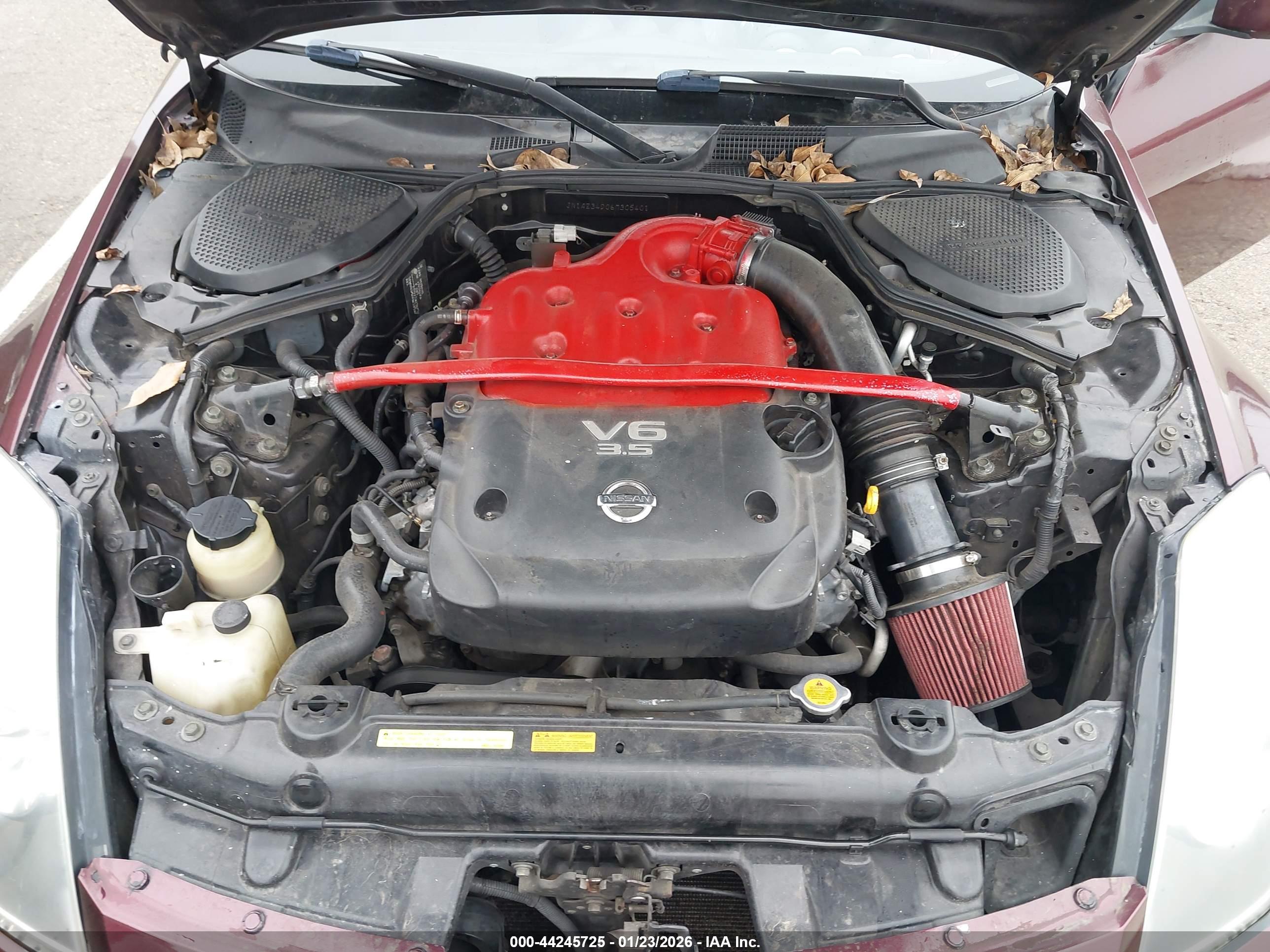 NISSAN 350Z image 10