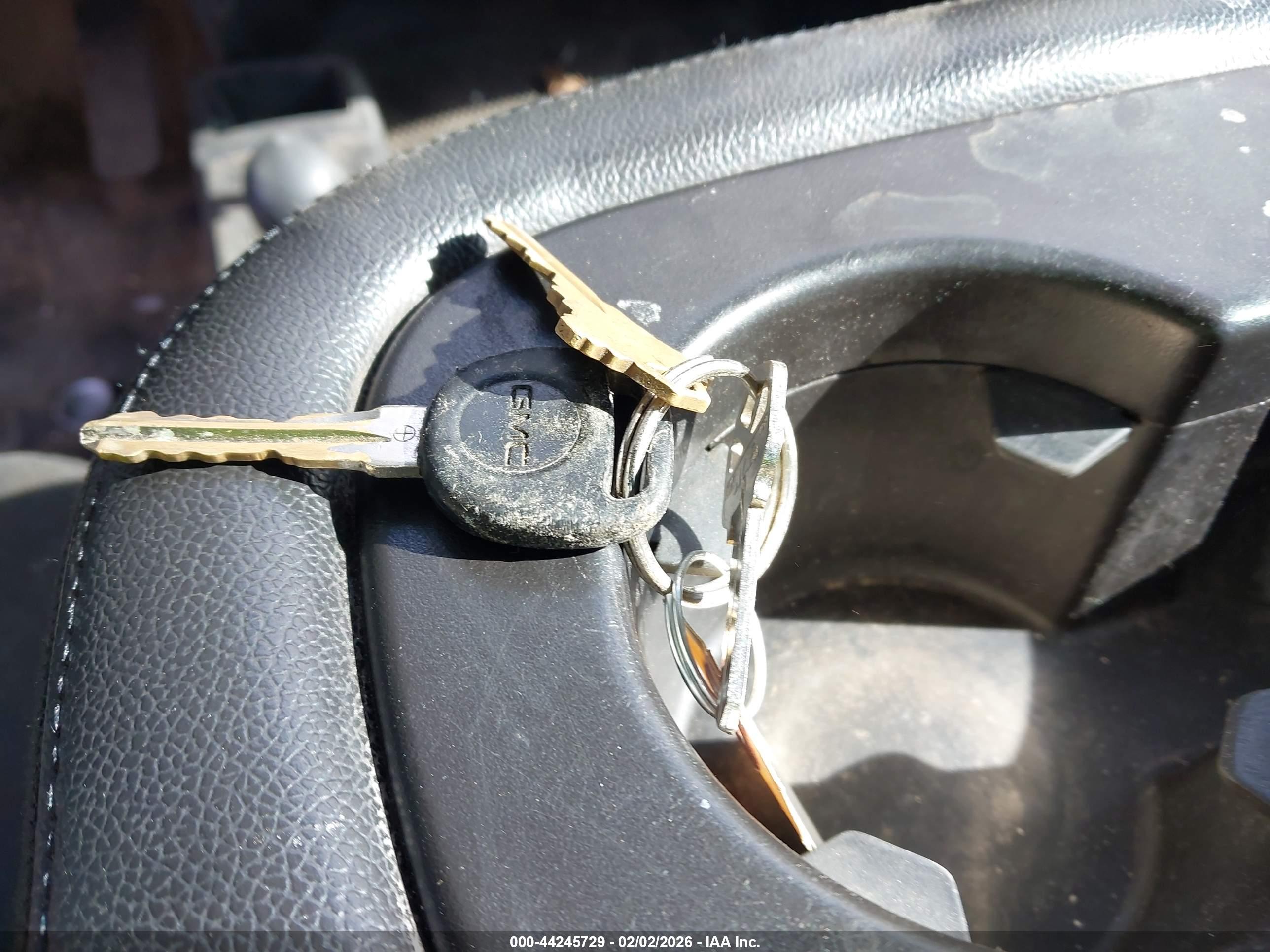 GMC SIERRA image 11