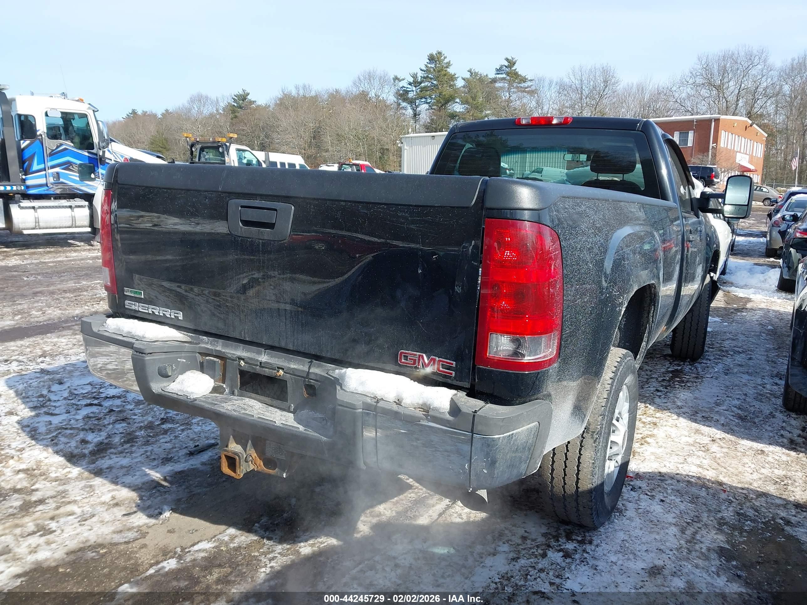 GMC SIERRA image 4