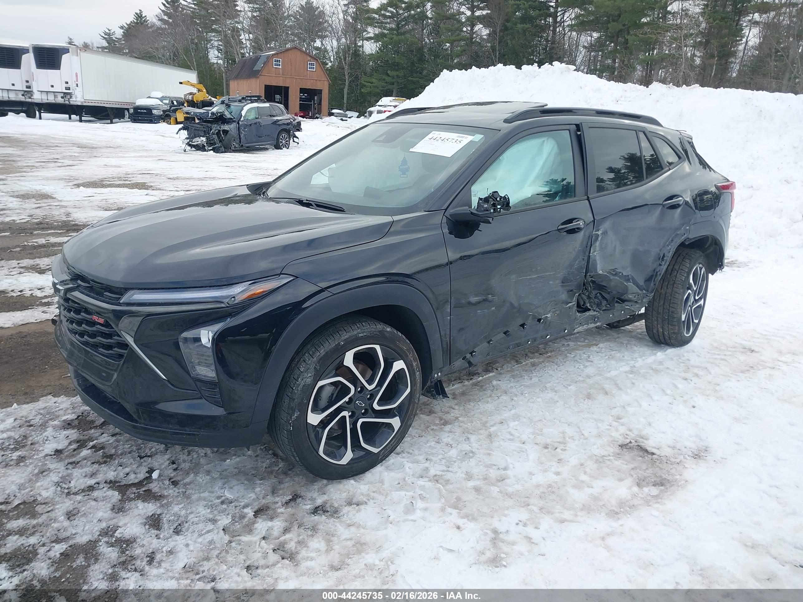 CHEVROLET TRAX image 2