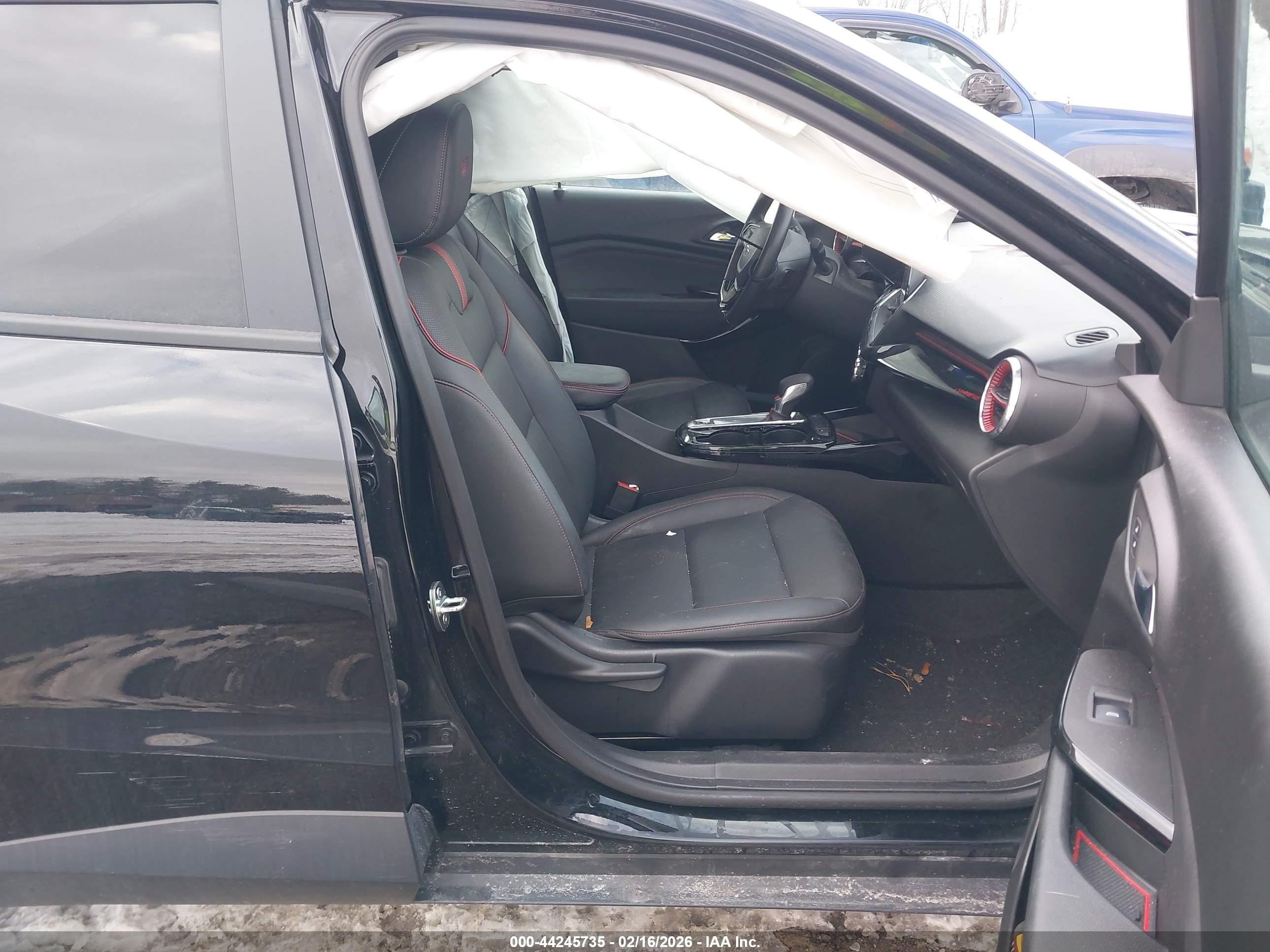 CHEVROLET TRAX image 5