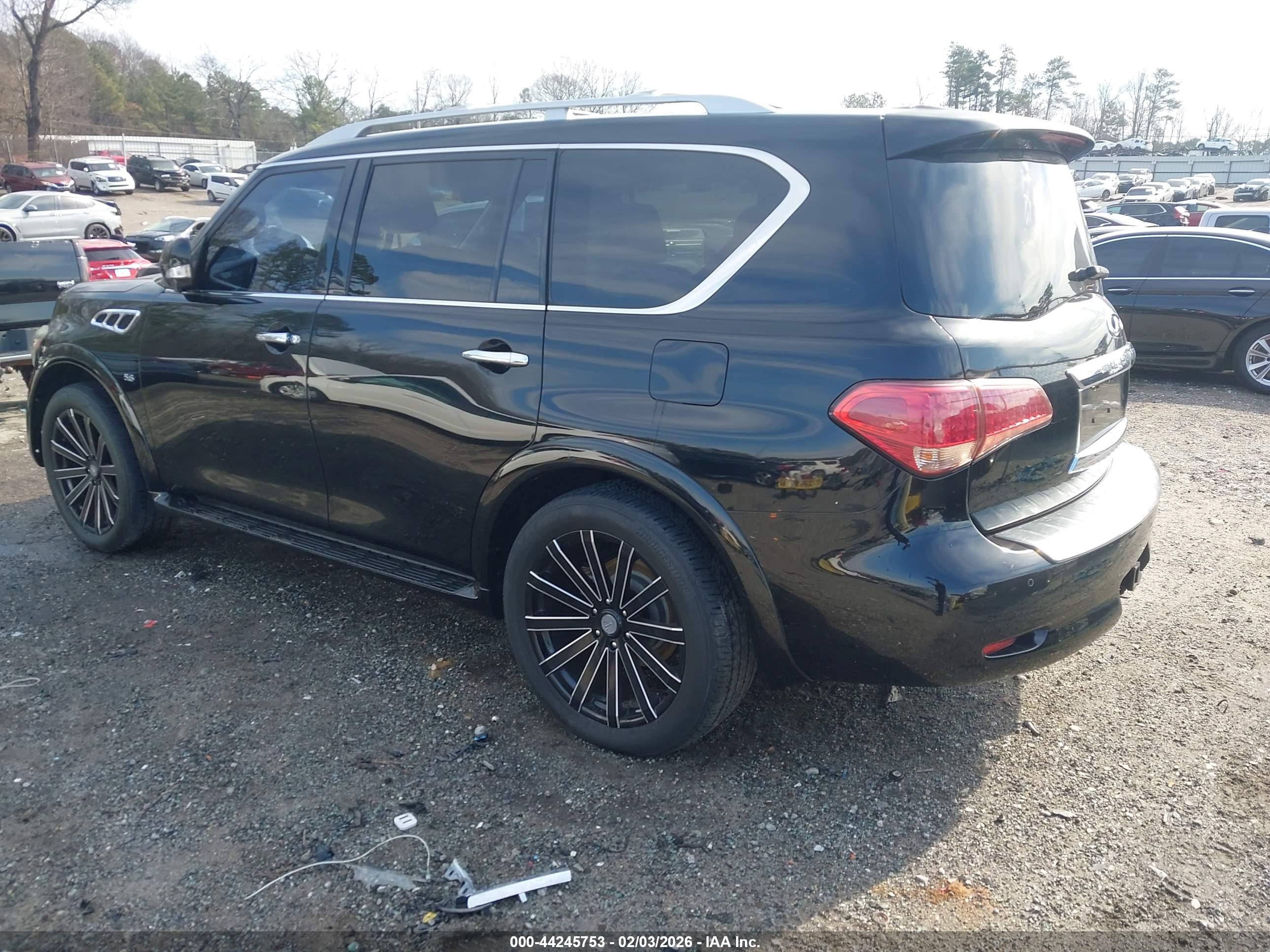 INFINITI QX80 image 3