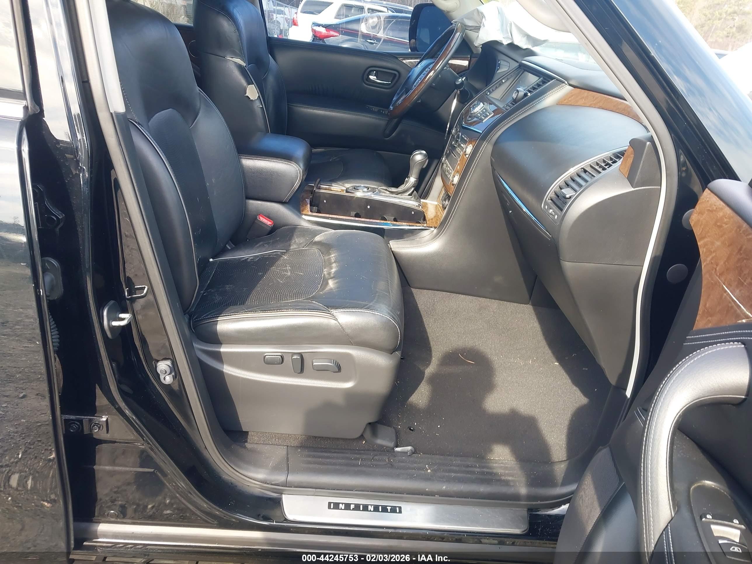 INFINITI QX80 image 5