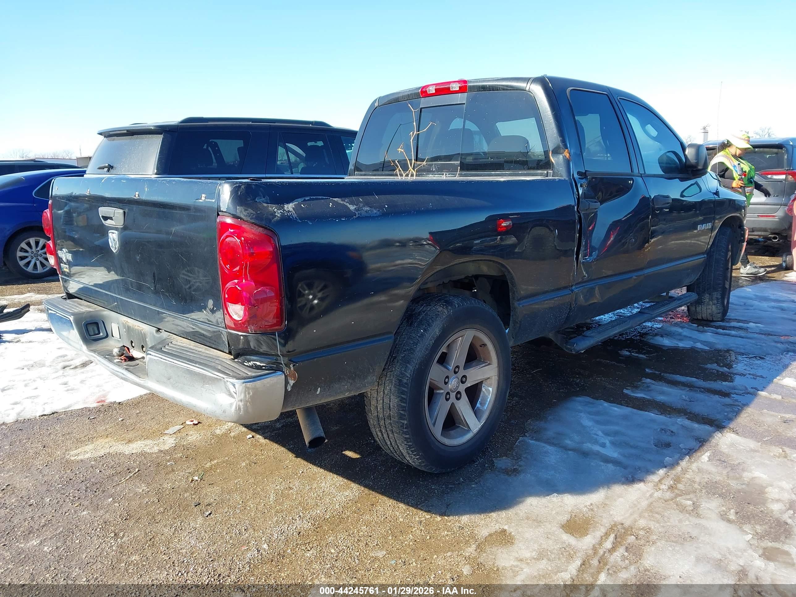 DODGE RAM image 4