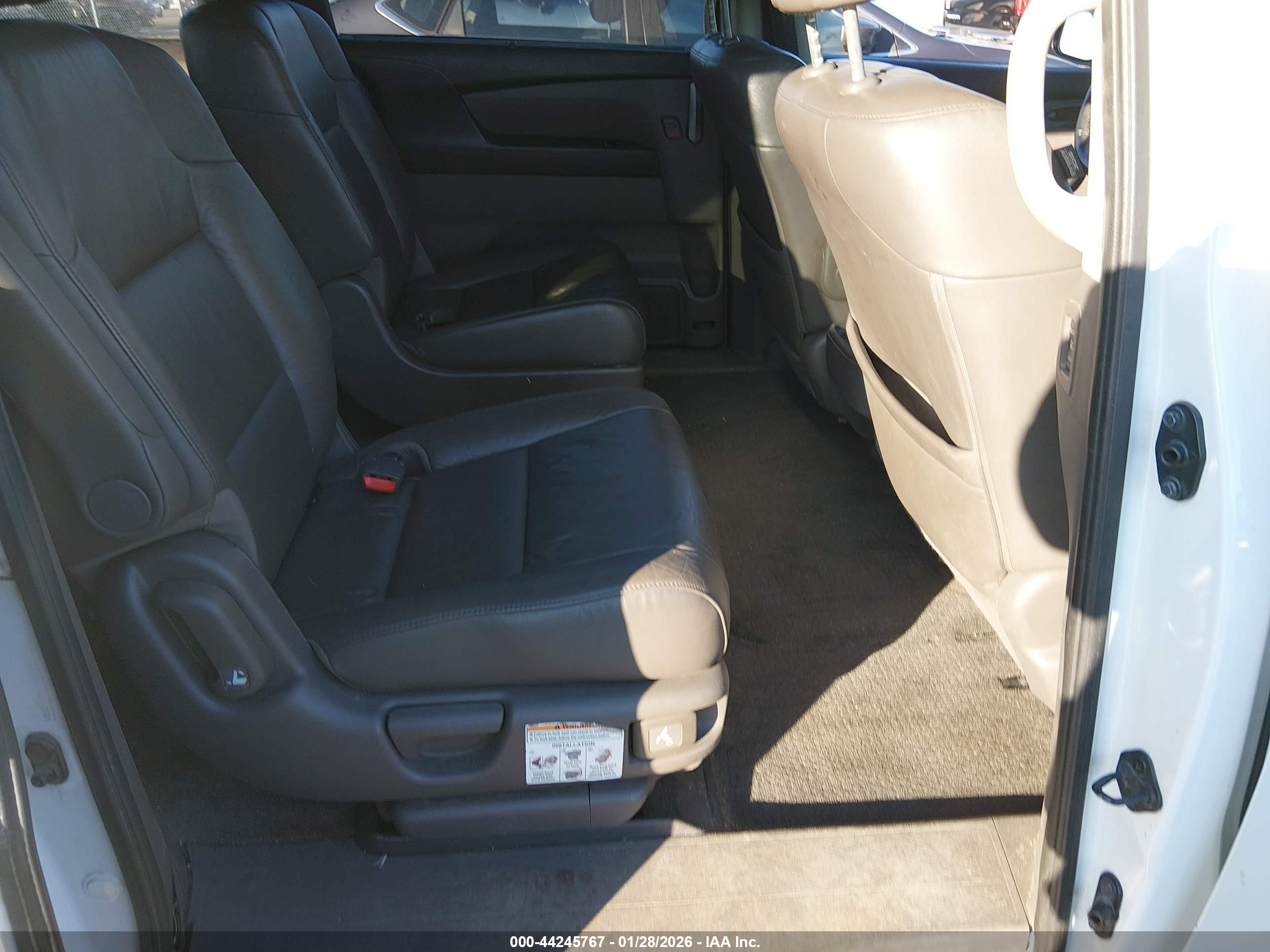 HONDA ODYSSEY image 8