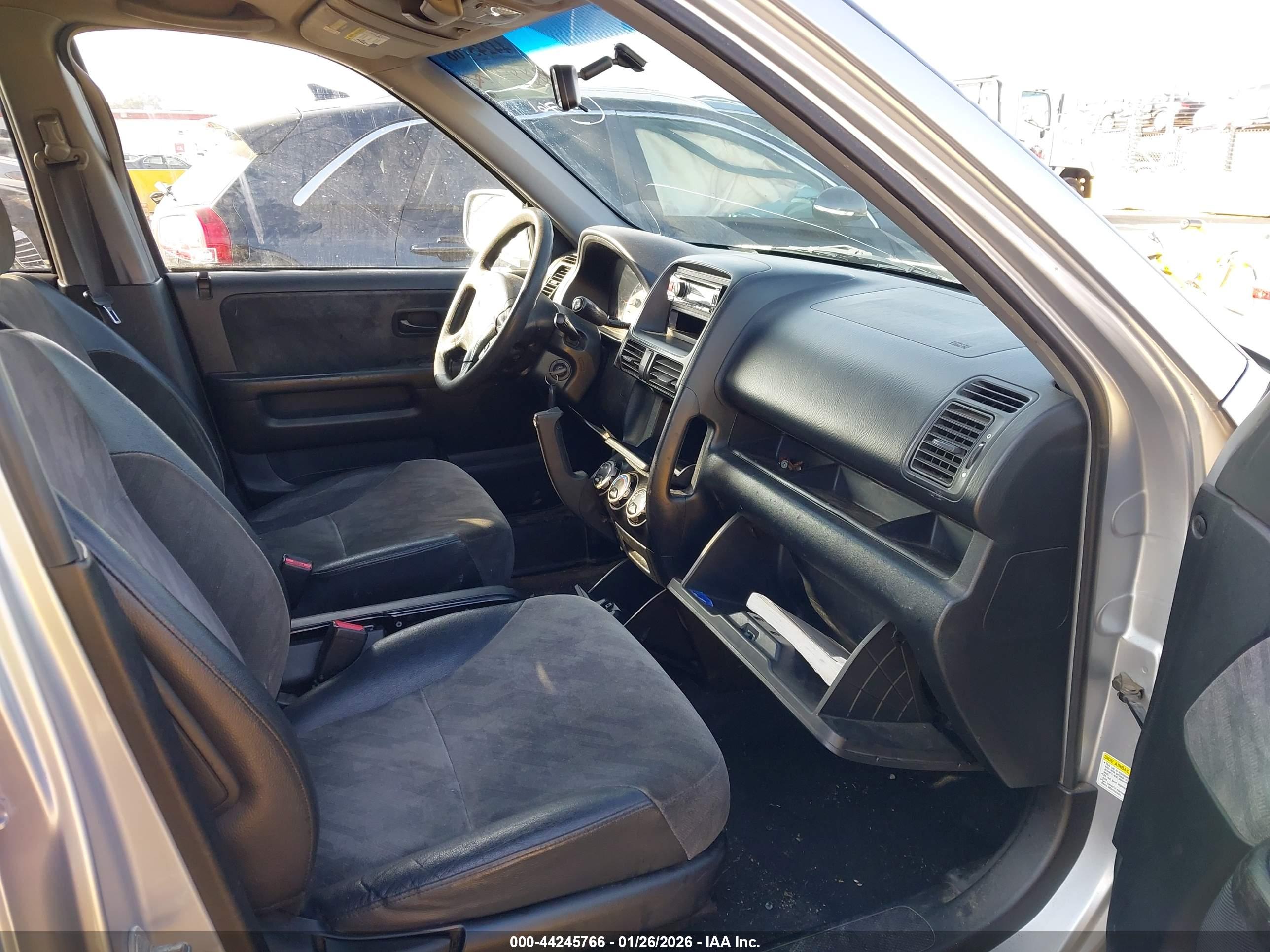 HONDA CR-V image 5