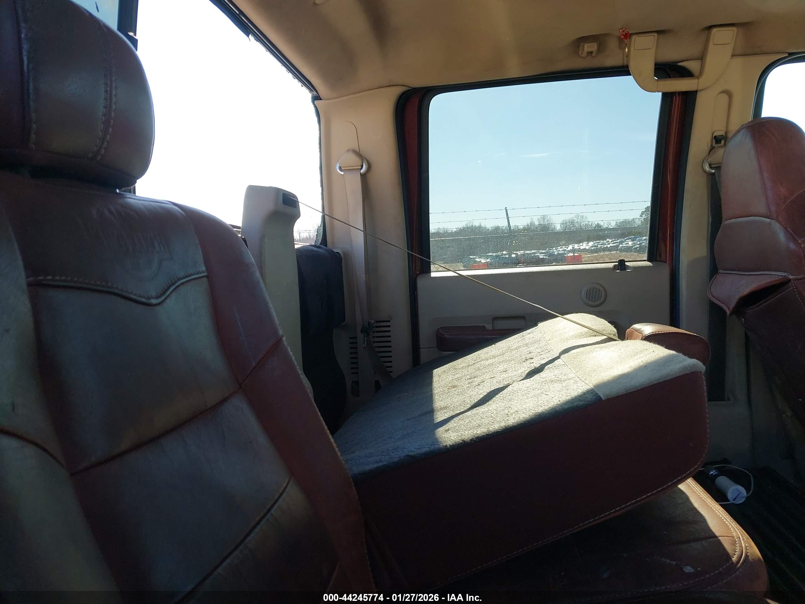 FORD F-250 image 8