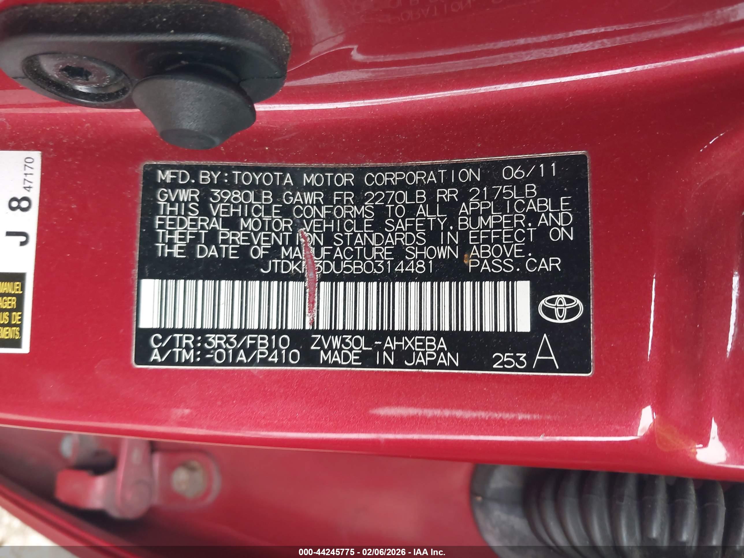TOYOTA PRIUS image 9